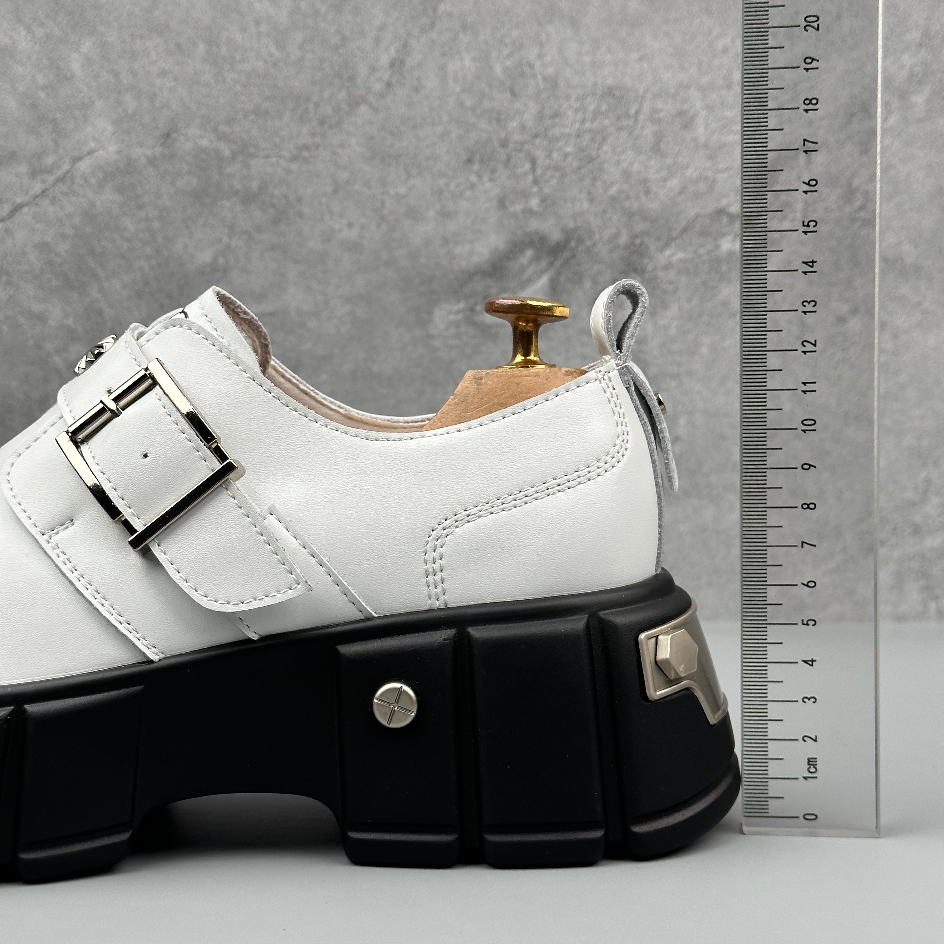 Hybriss Ironstride White– Casual Leather Shoes