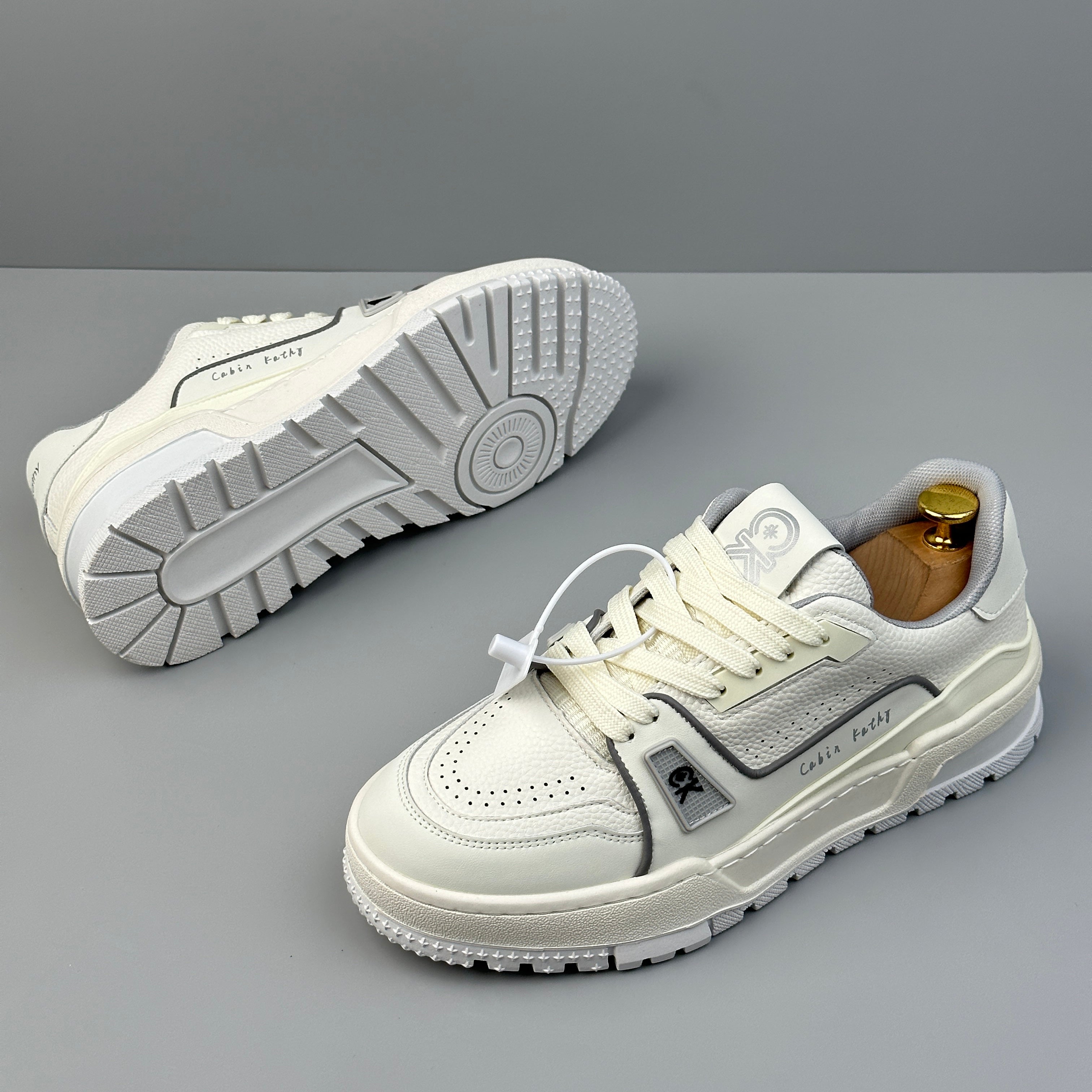 Hybriss KoreaSplice White Gray– Mikrofaserleder Sneakers