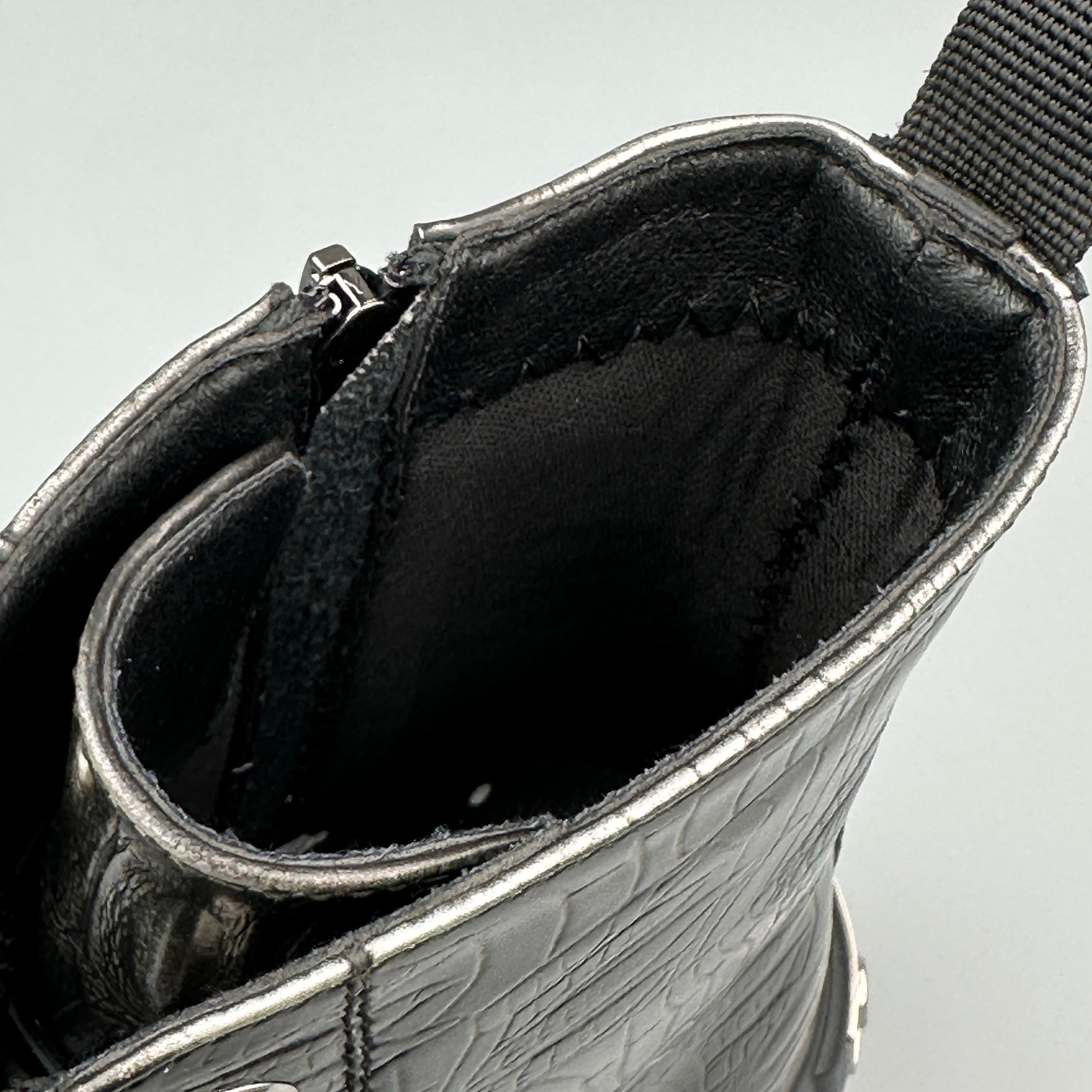 Hybriss Relic Vintage silver– Punk Martin Boots