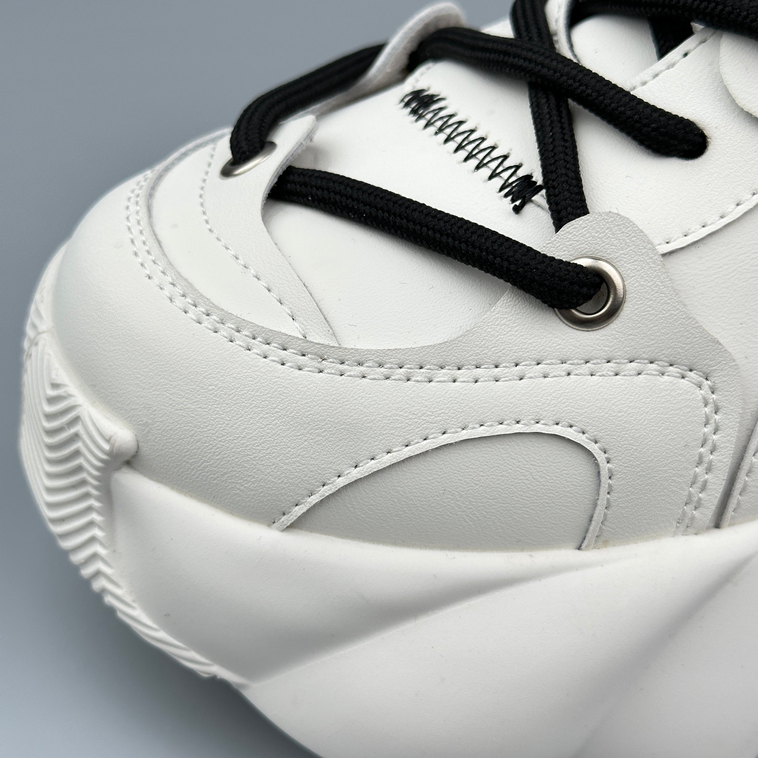 Hybriss WeaveTrend White– High-Top Work Shoes