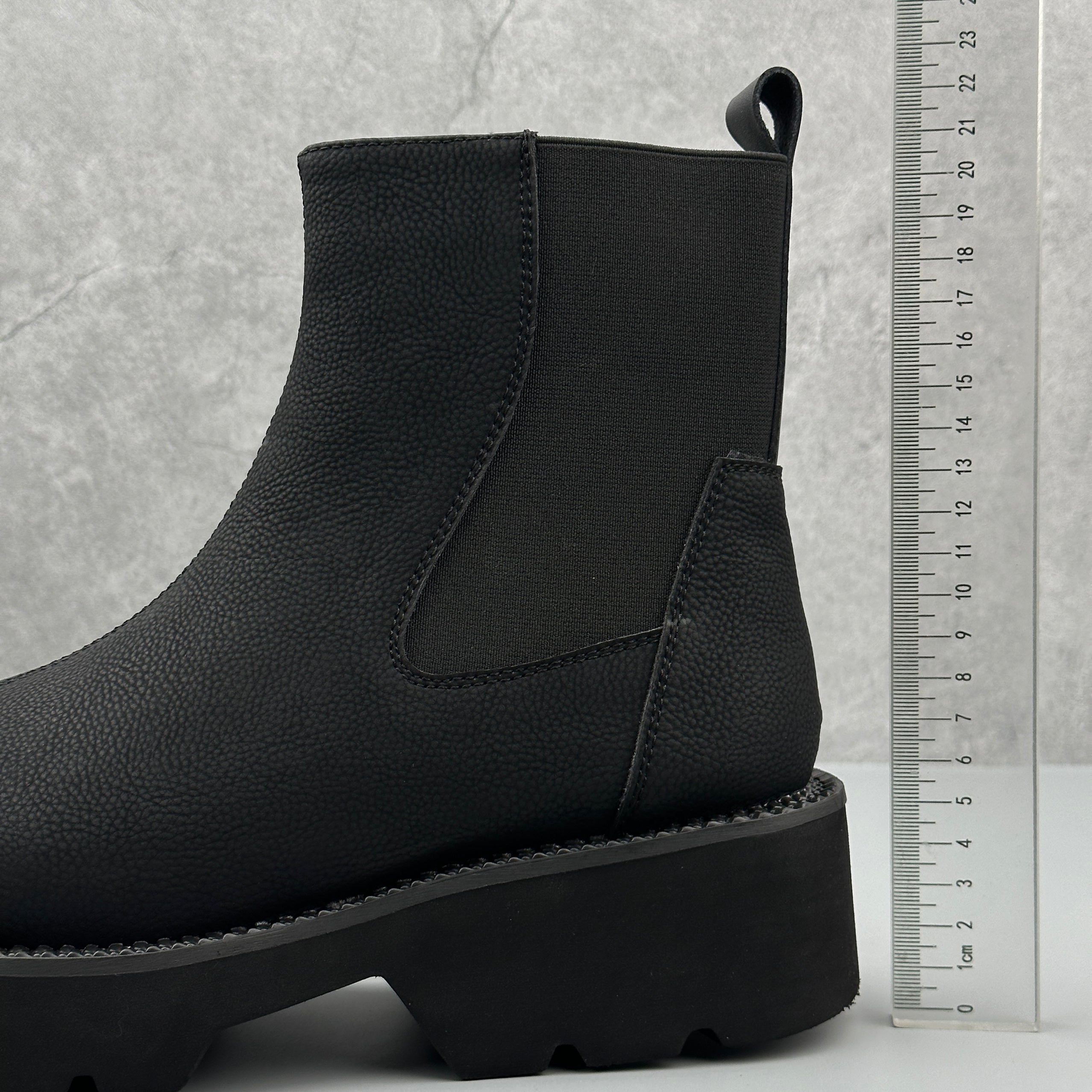 Hybriss Regent– British Style Chelsea Boots