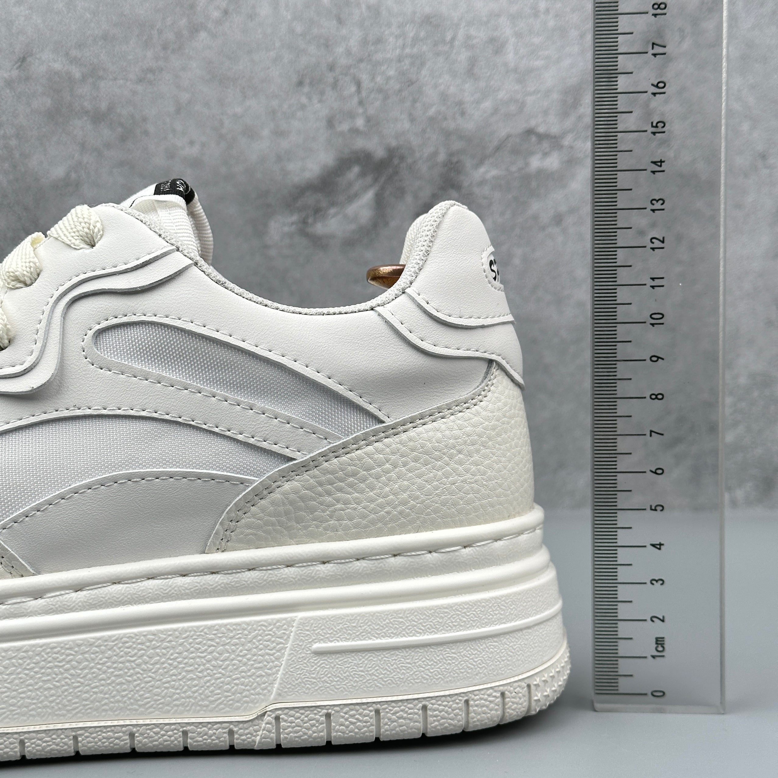 Hybriss StitchTrend – Mikrofaserleder Sneakers