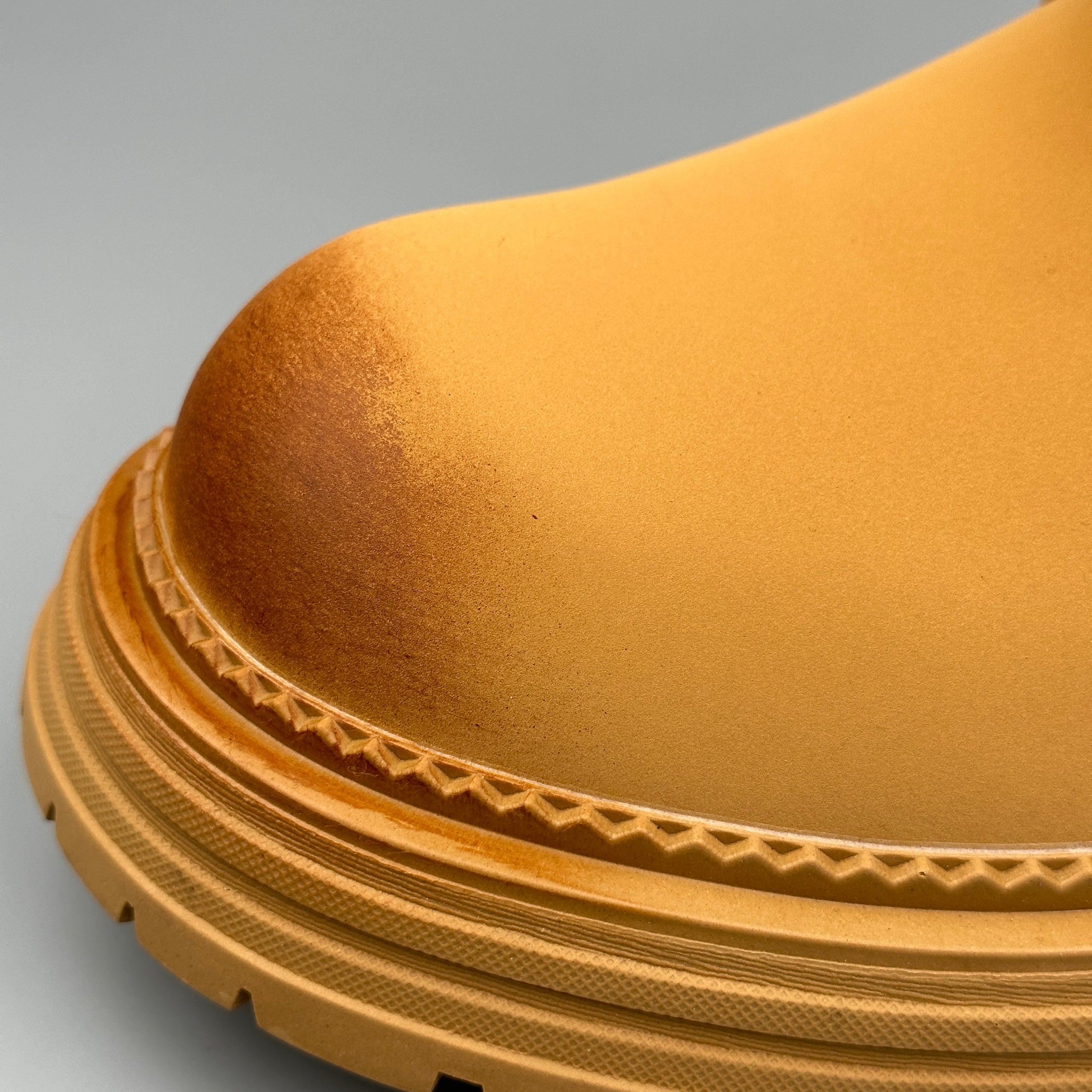 Hybriss Crest– British Style Martin Boots