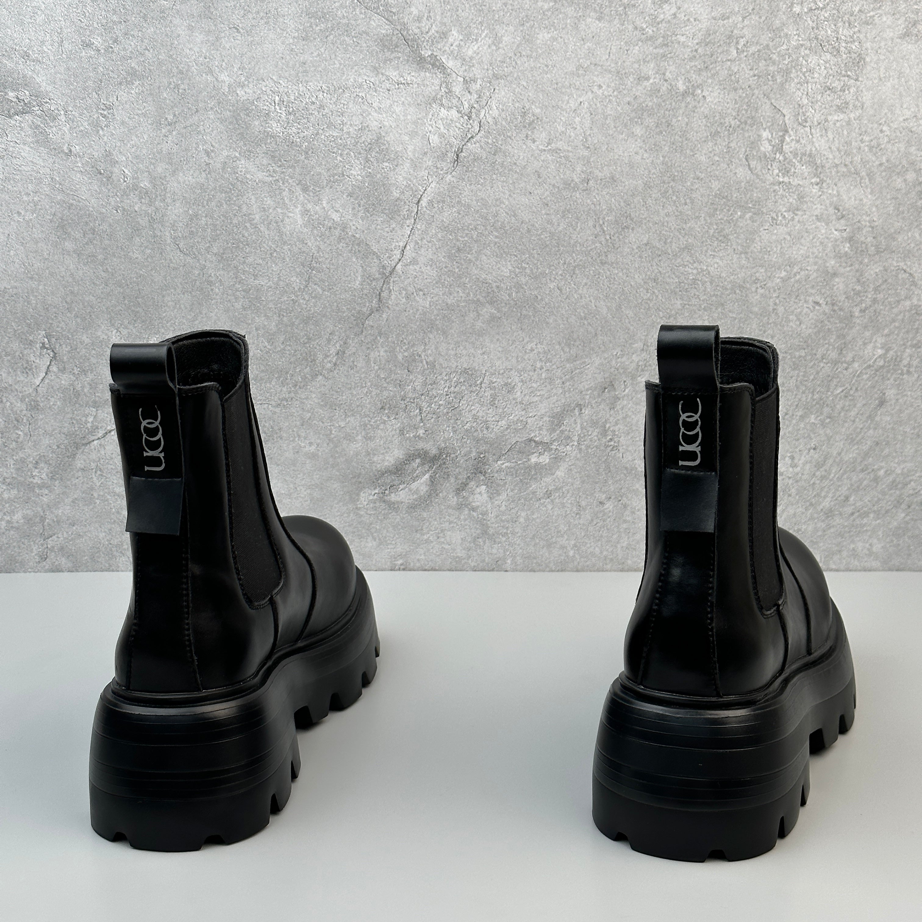 Hybriss Crown– Futuristik Chelsea Boots