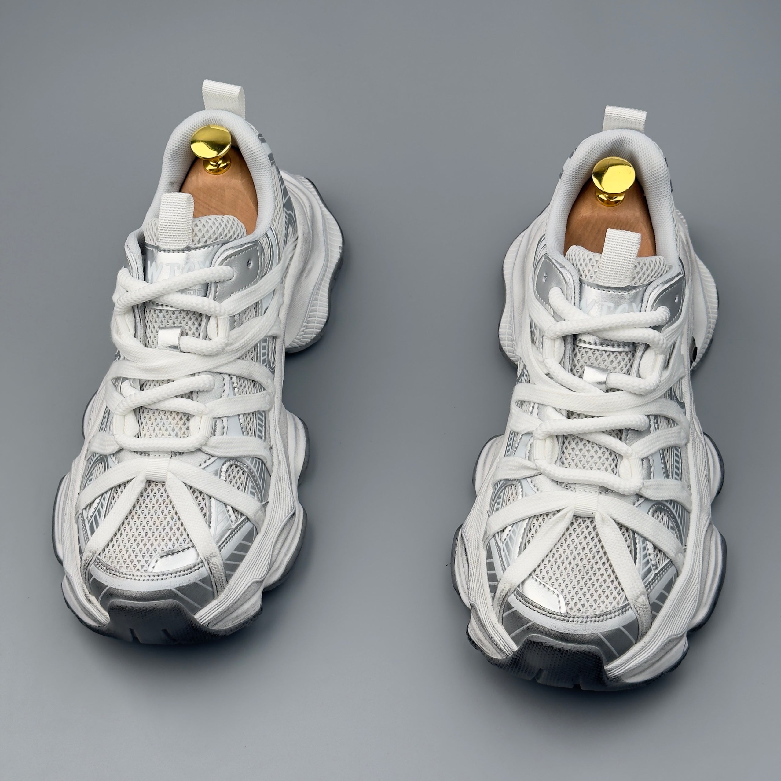 Hybriss AeroWeave – Breathable Summer Dad Shoes