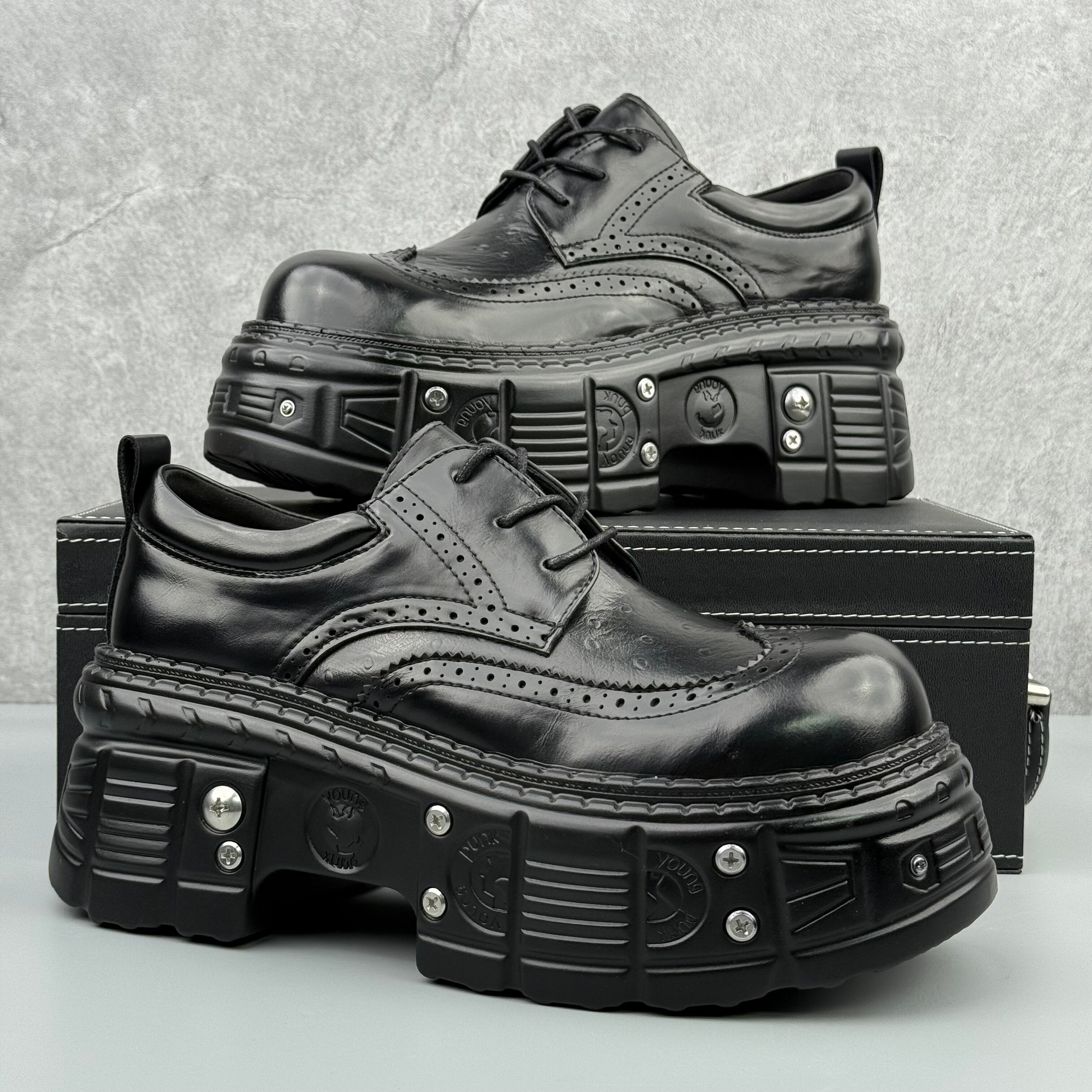 Hybriss DailyMetal Black– Casual Leather Shoes