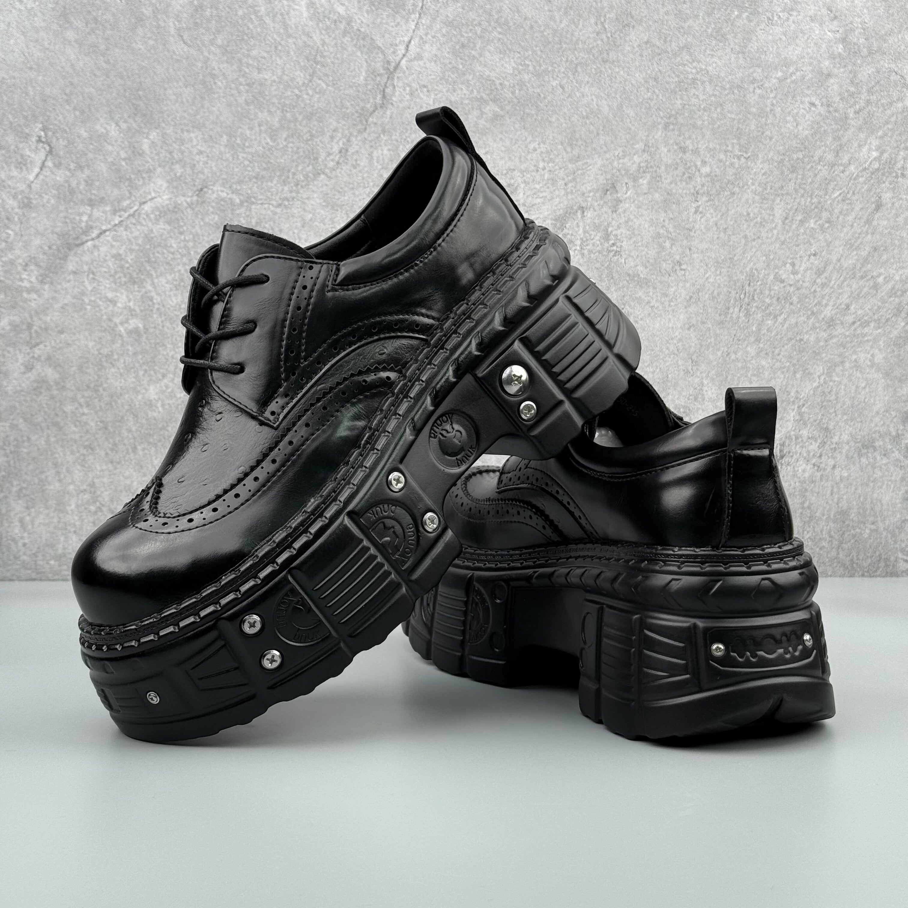 Hybriss DailyMetal Black– Casual Leather Shoes