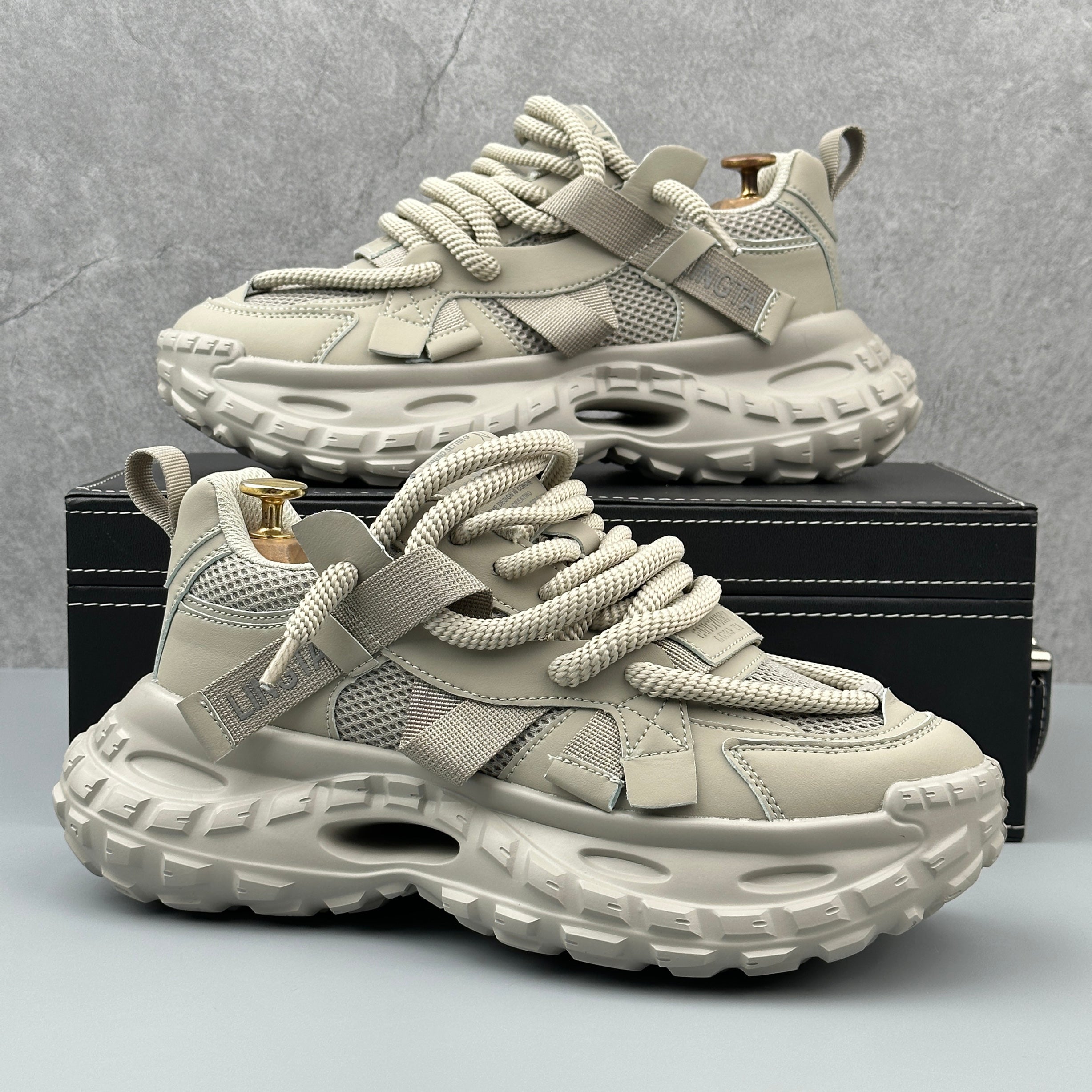 Hybriss WeaveCore Gray– Youth Dad Shoes