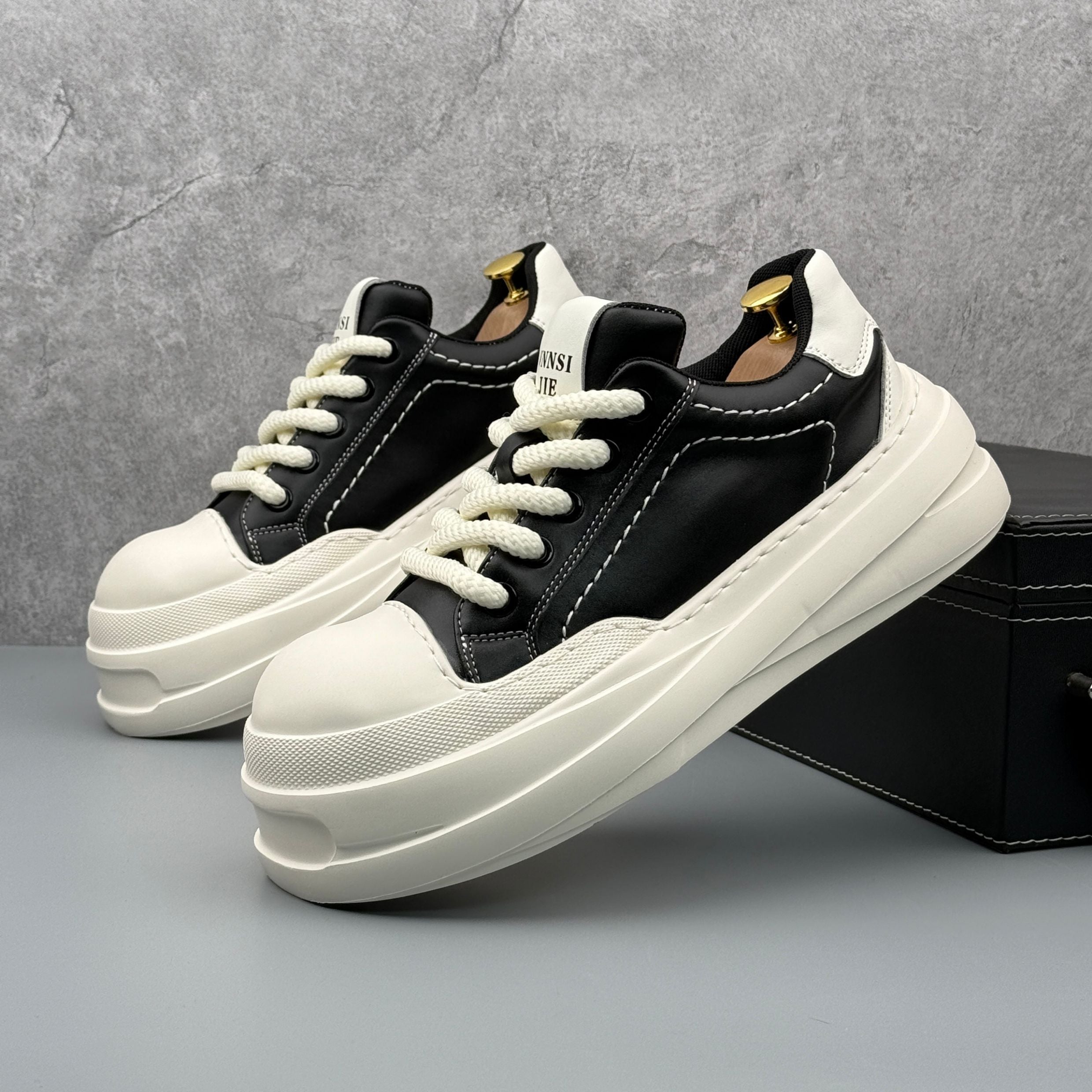 Hybriss StitchCore – PU & Mikrofaserleder Sommer-Sneakers