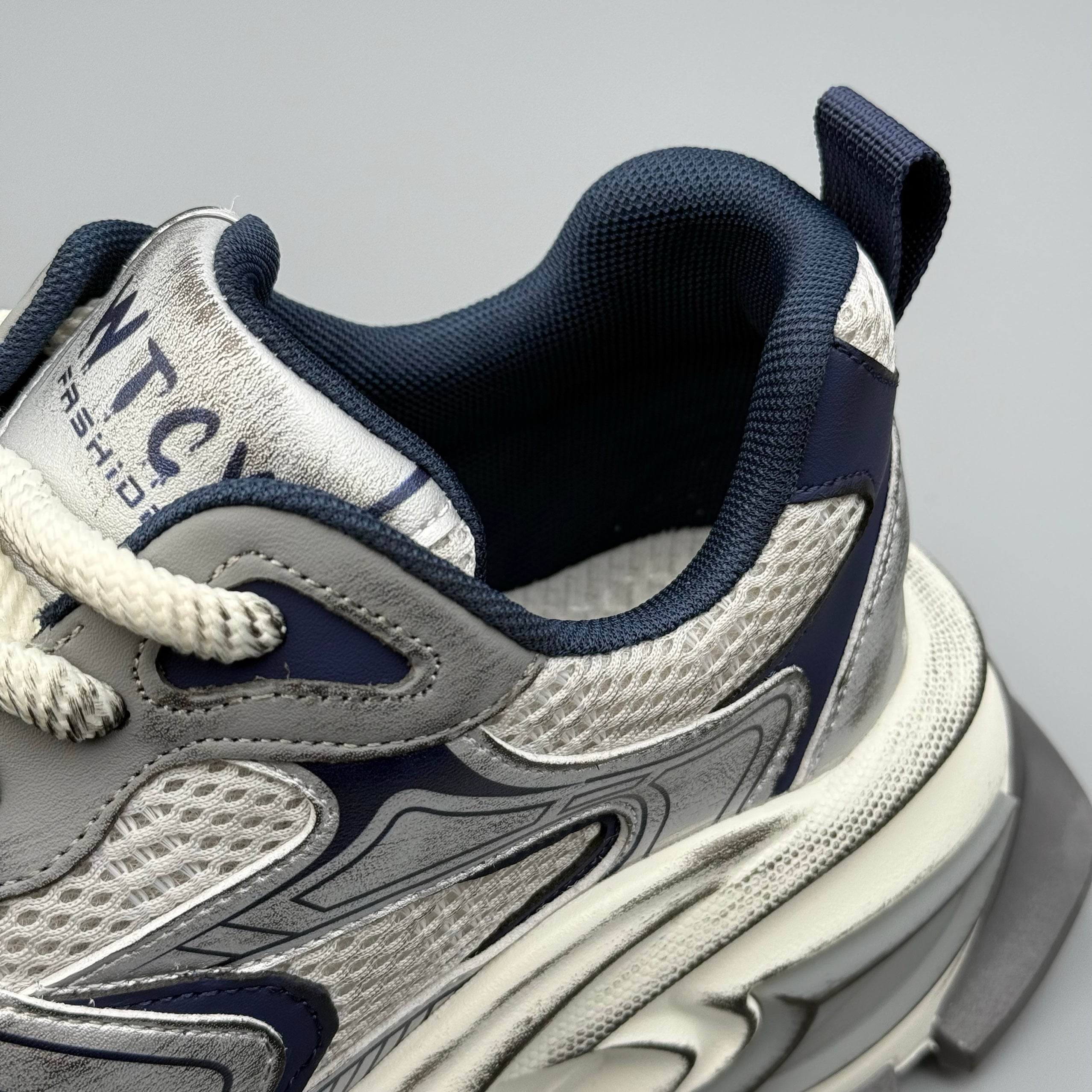 Hybriss UCOC PlainRise Blue– Youth Casual Dad Shoes