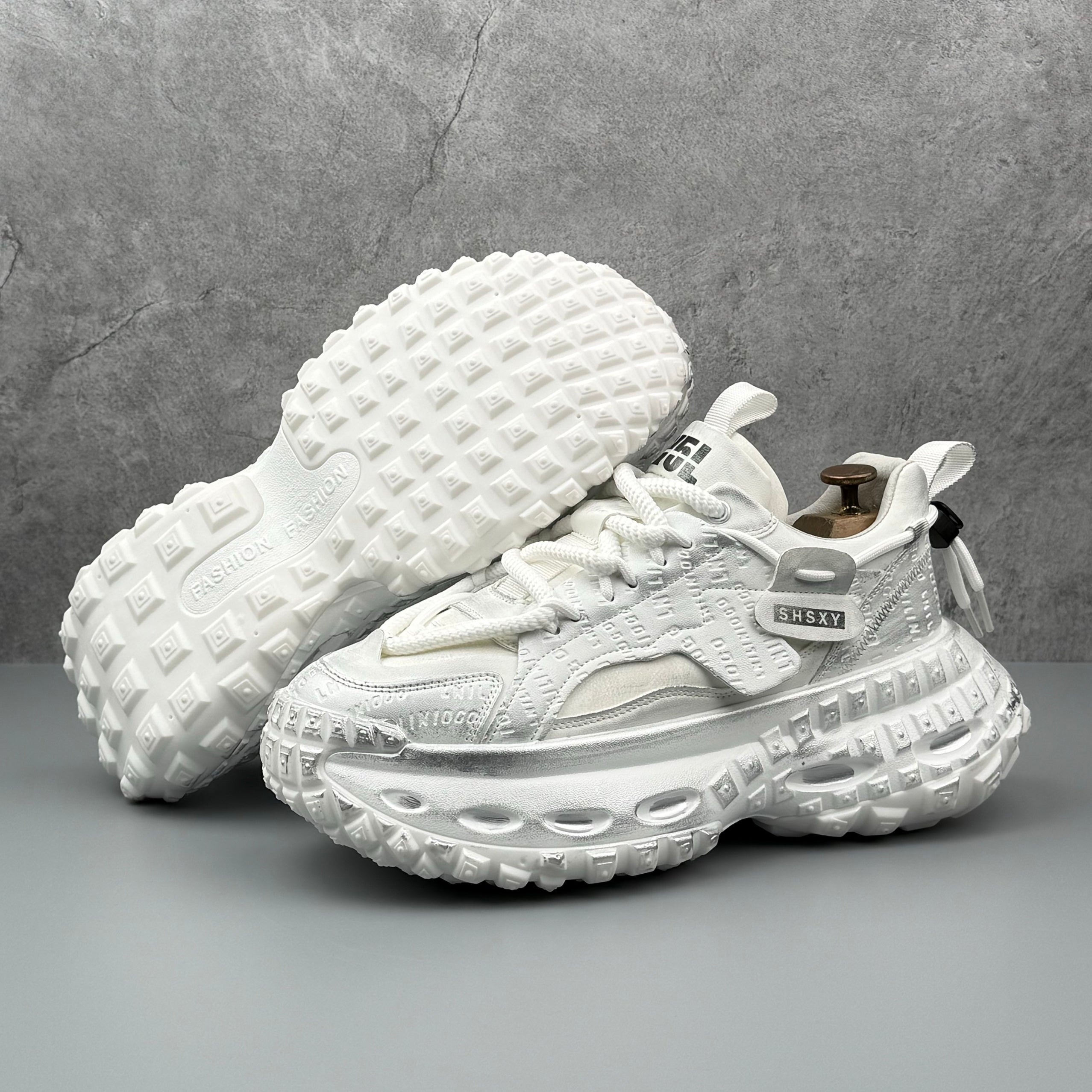Hybriss OldWeave White– Retro Dad Shoes