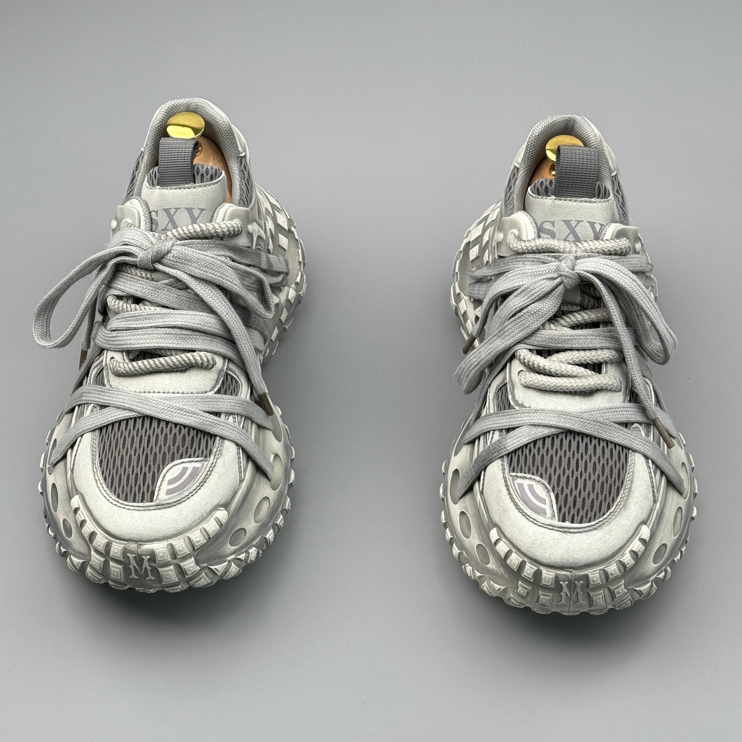 Hybriss UCOC ThreadLift– Retro Dad Shoes