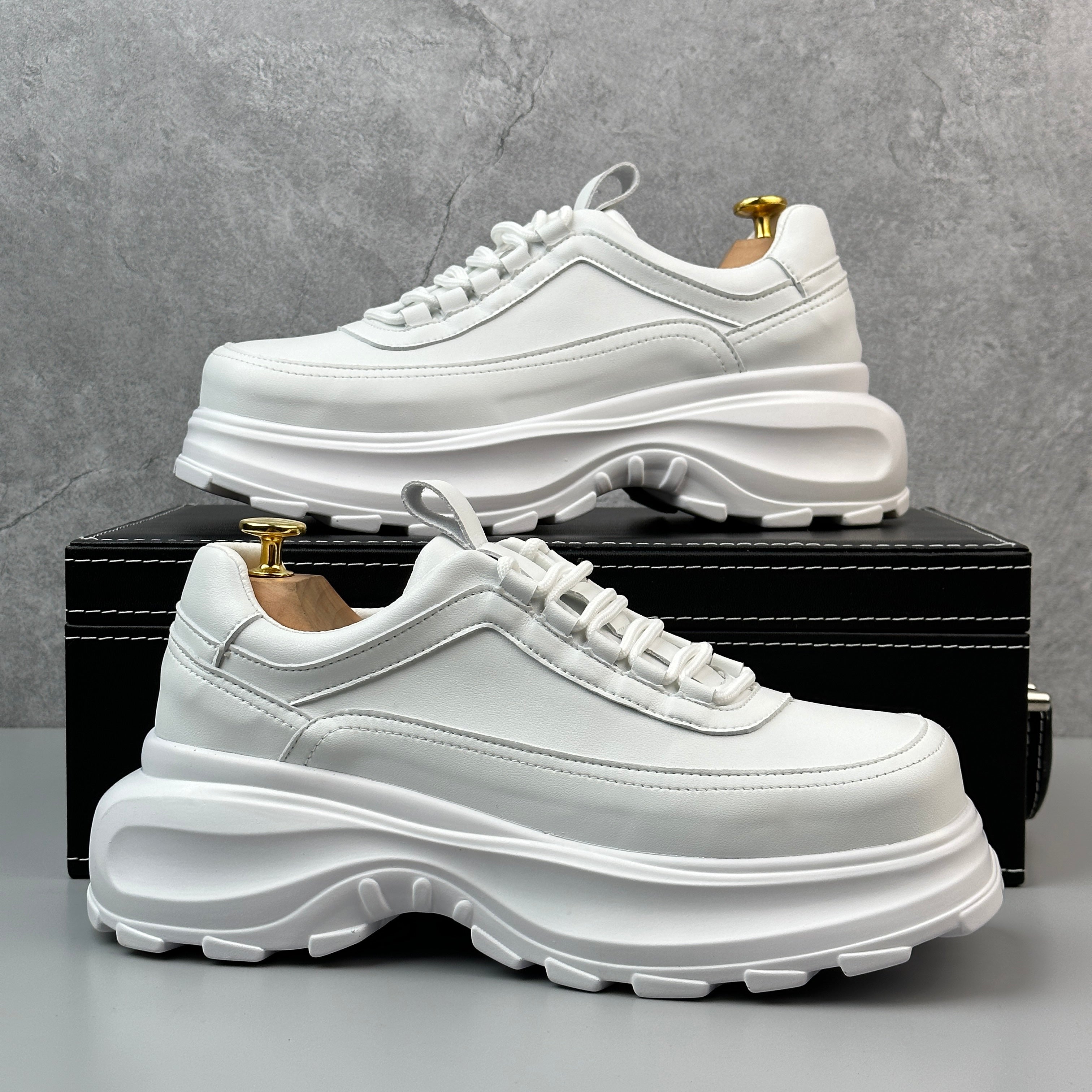 Hybriss CoreLift – Microfiber Leather Dad Shoes