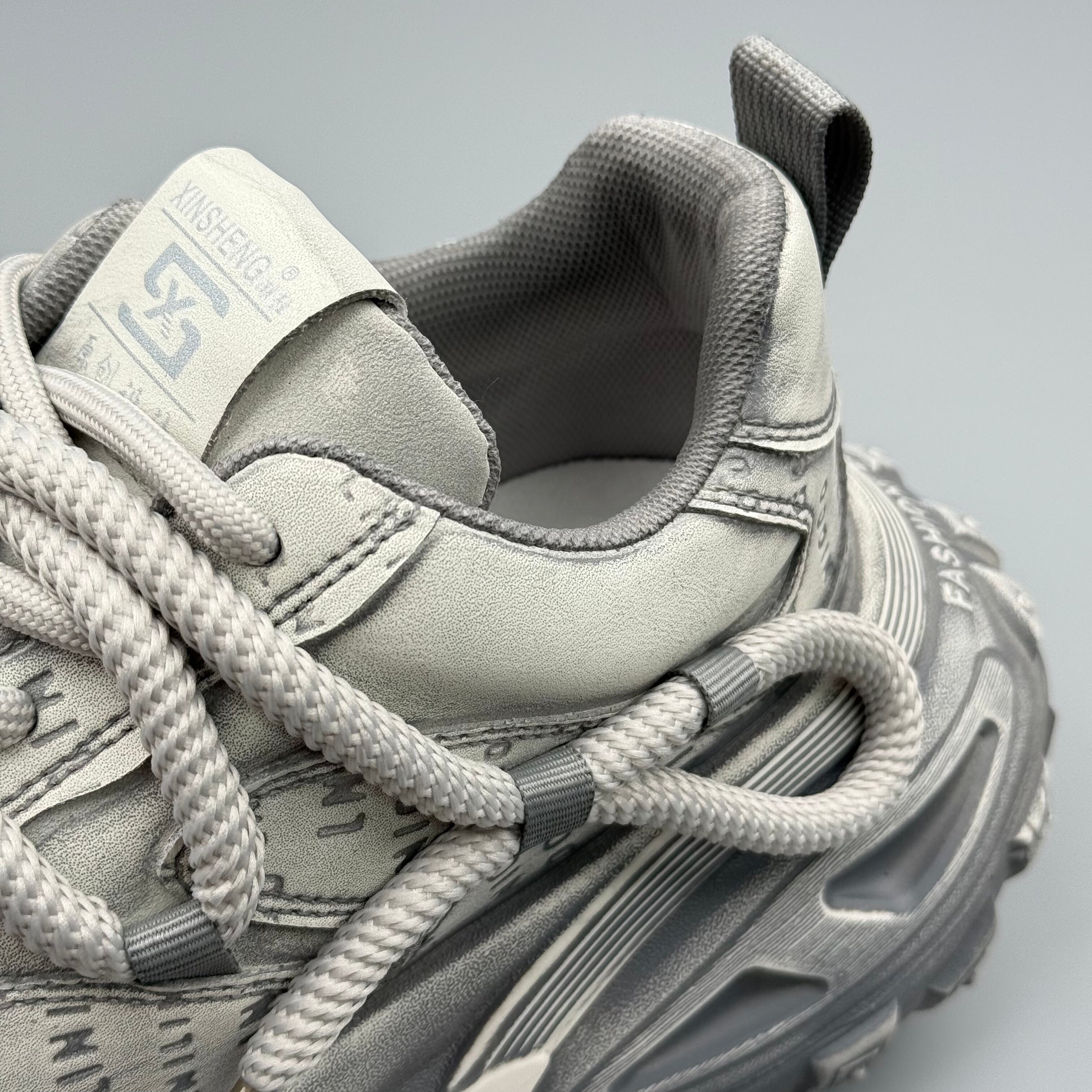 Hybriss CrossRetro White Gray– Retro Dad Shoes