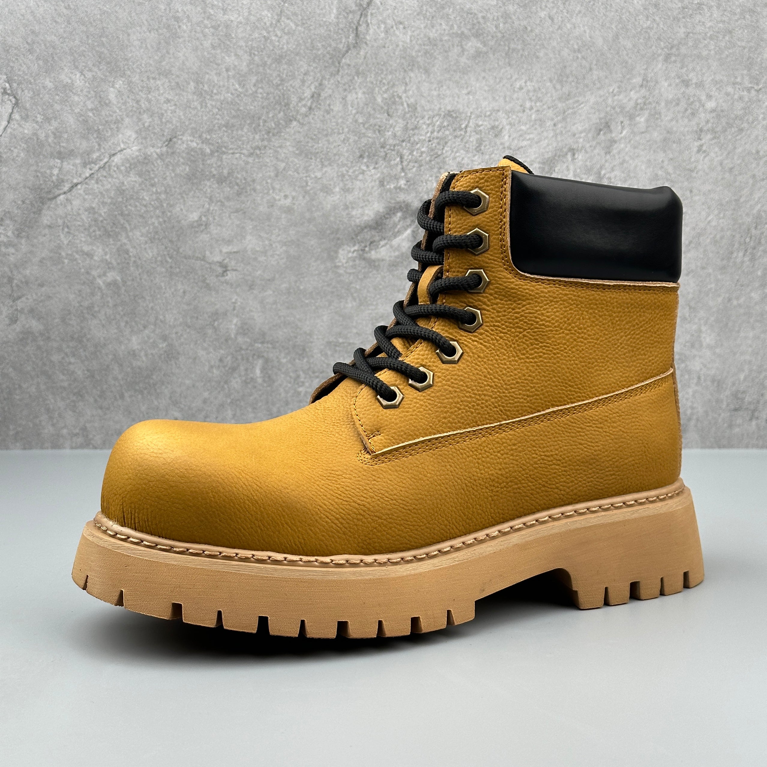 Hybriss Stride– Athleisure Martin Boots