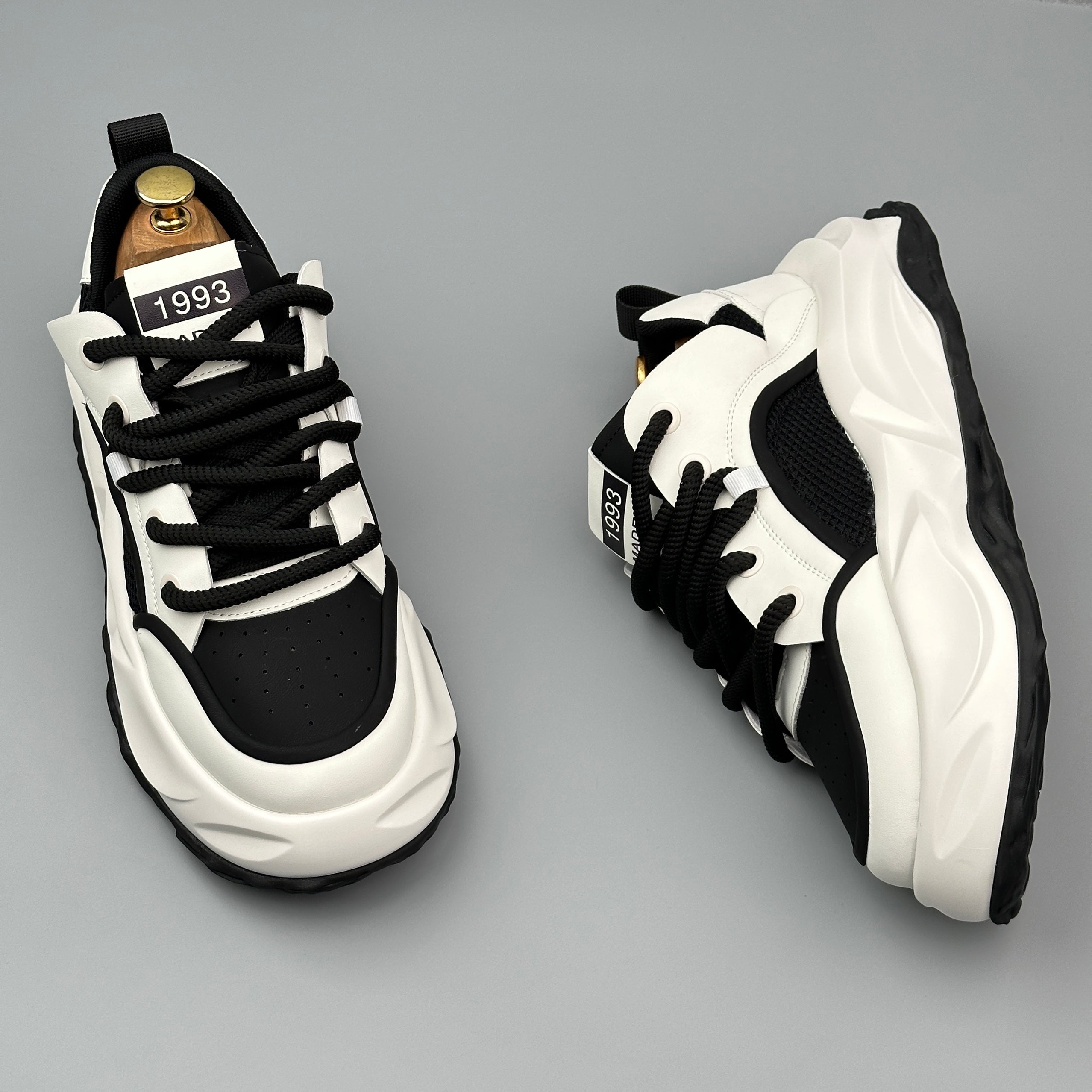Hybriss PureStep   Black White– Youth Trend White Shoes