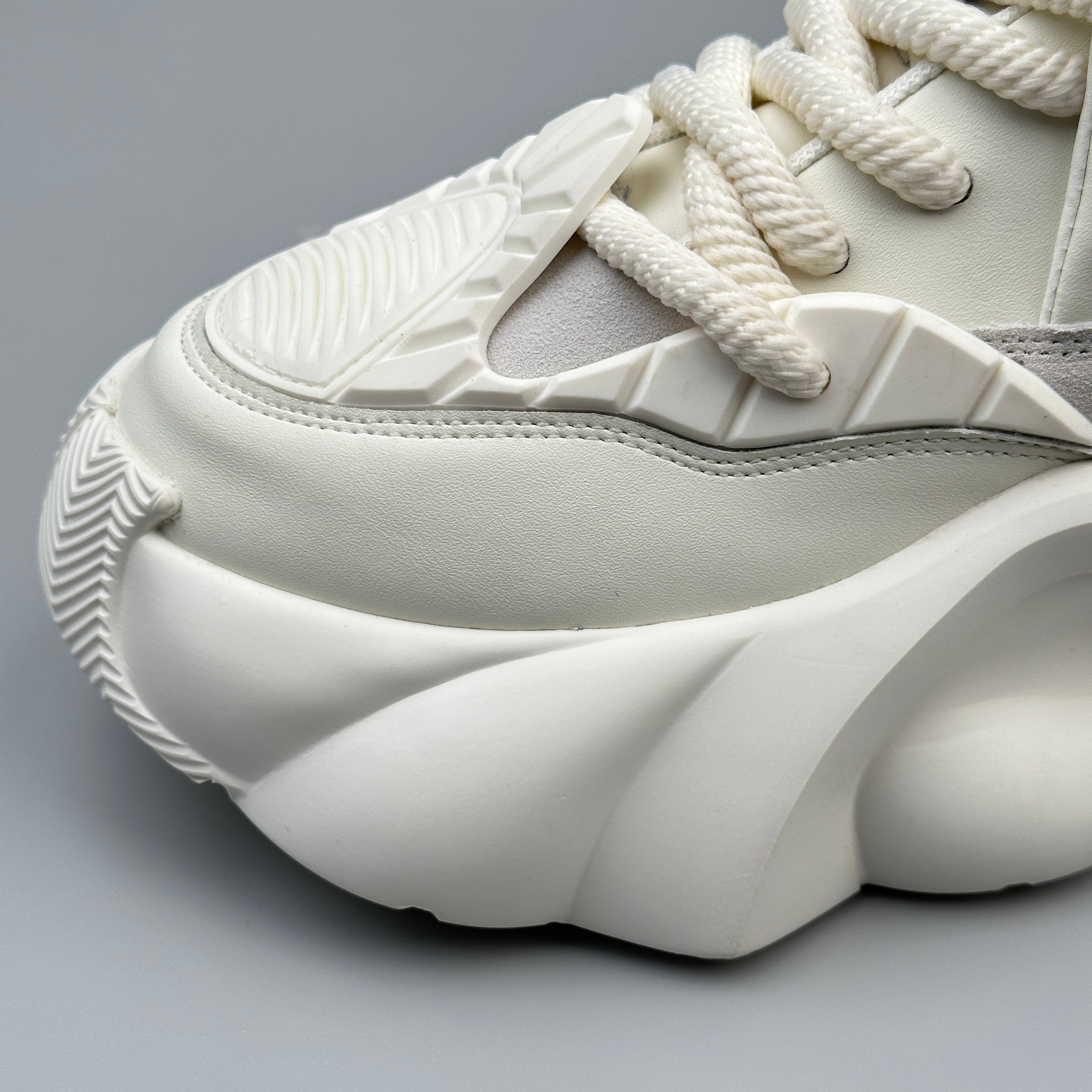 Hybriss WeaveForce White– Men’s Winter Dad Shoes