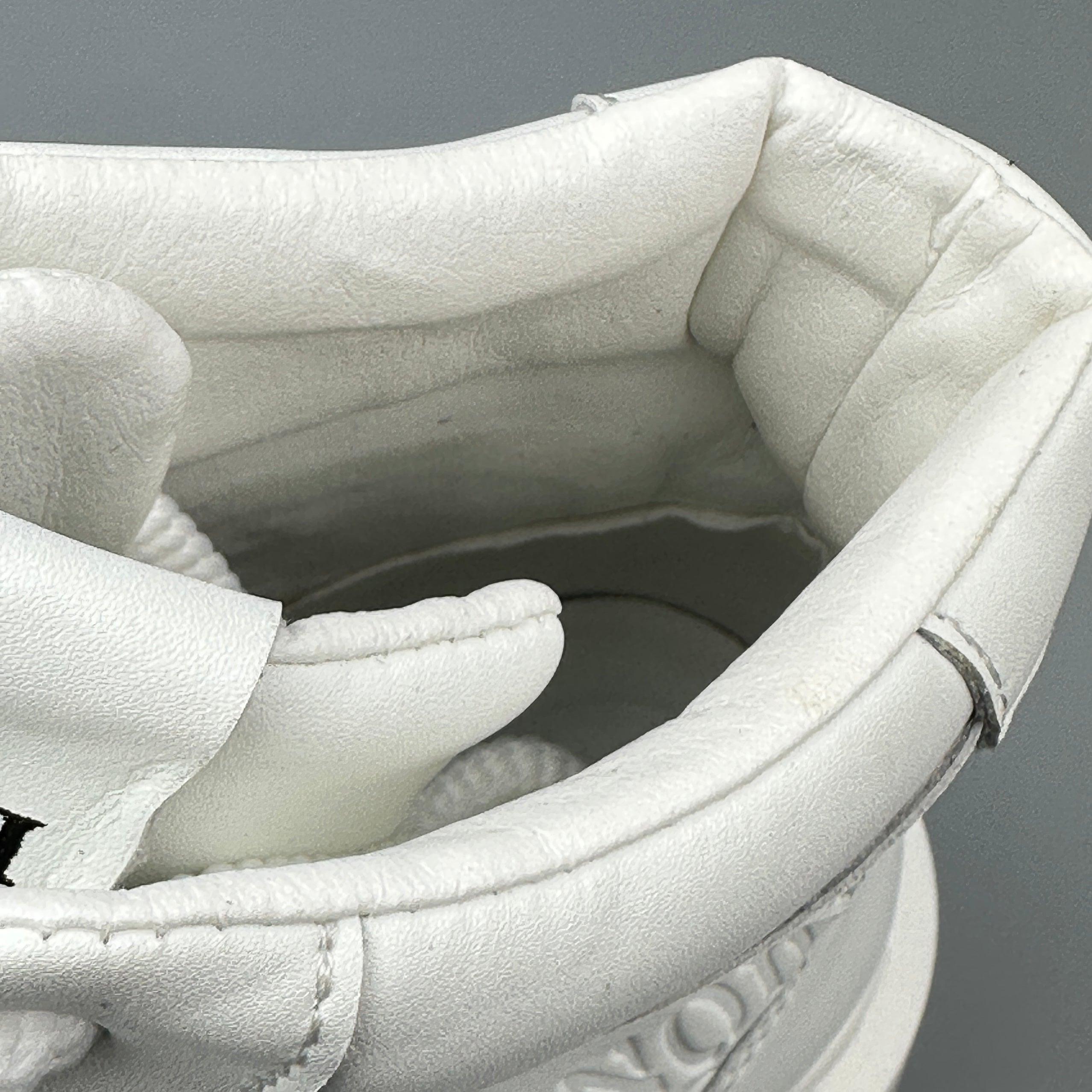 Hybriss Seoul– Korean Style Martin Boots