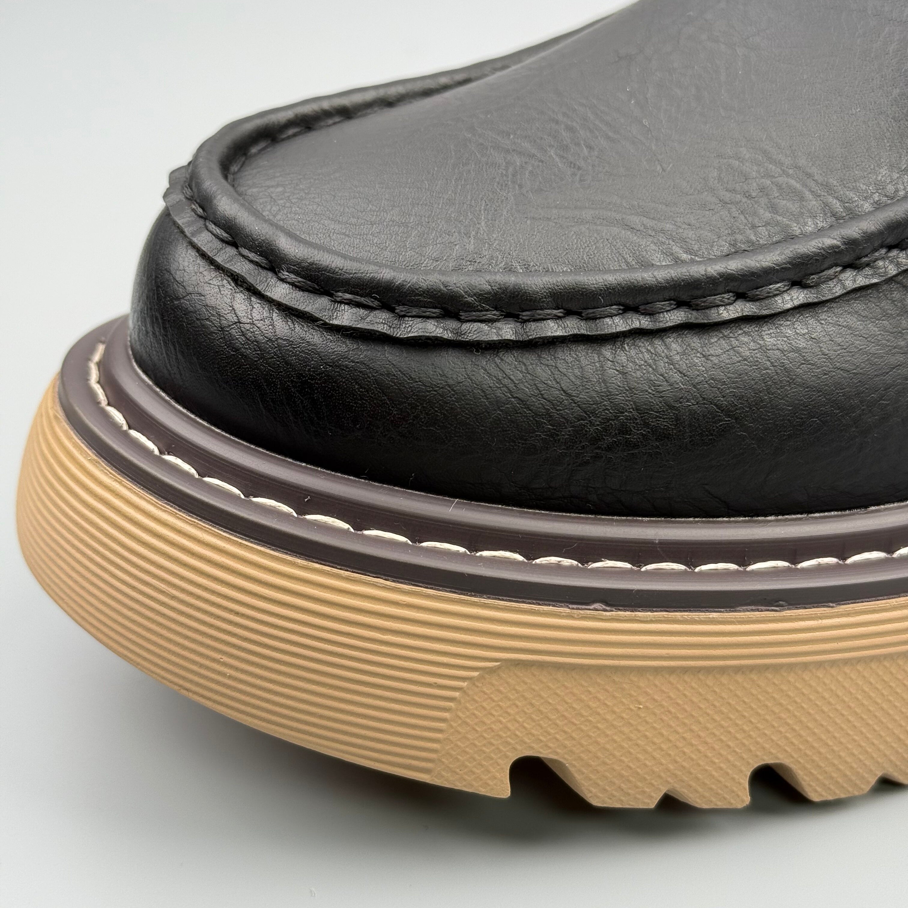 Hybriss CoreMartin Black– Short‑Tube Martin Boots