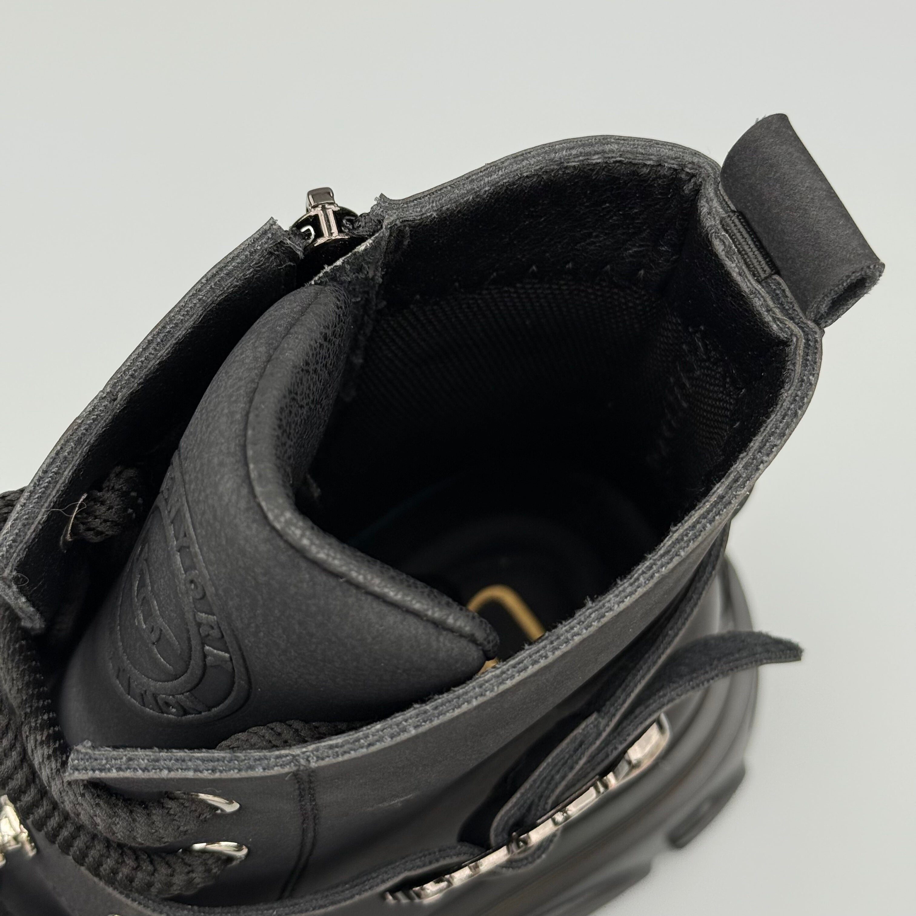 Hybriss Rampart– Retro Silber Martin Boots