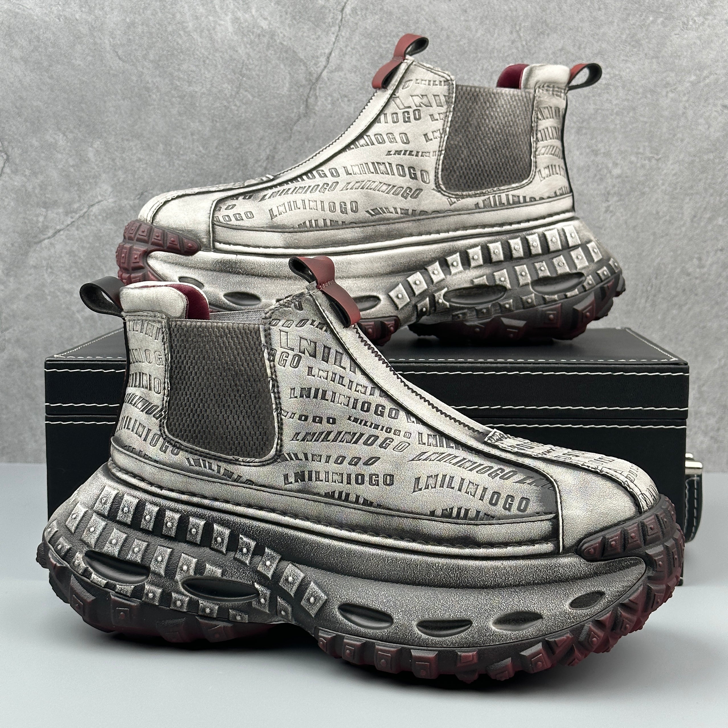 Hybriss Volt – Retro High-Top Cargo Boots