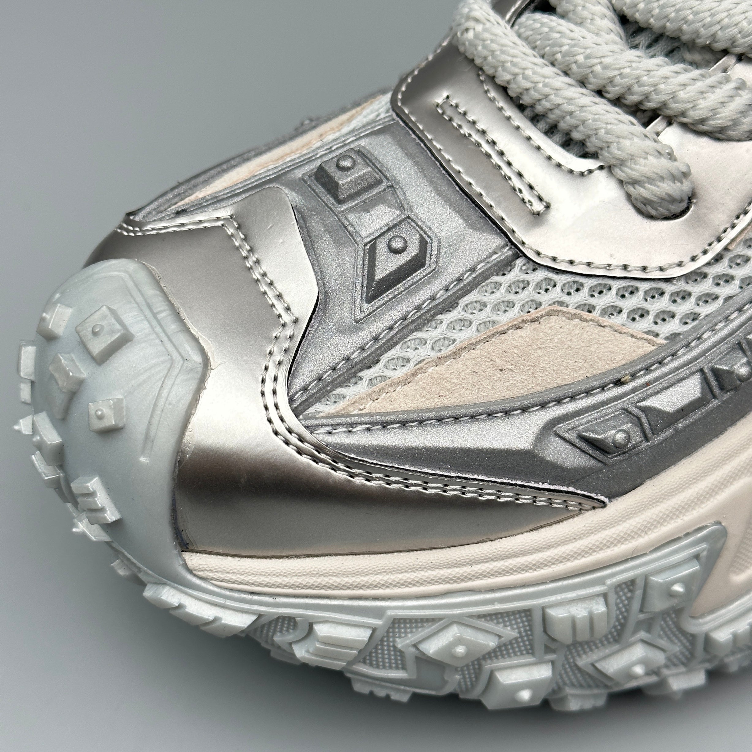 Hybriss Sequora Silver– Youth Dad Shoes