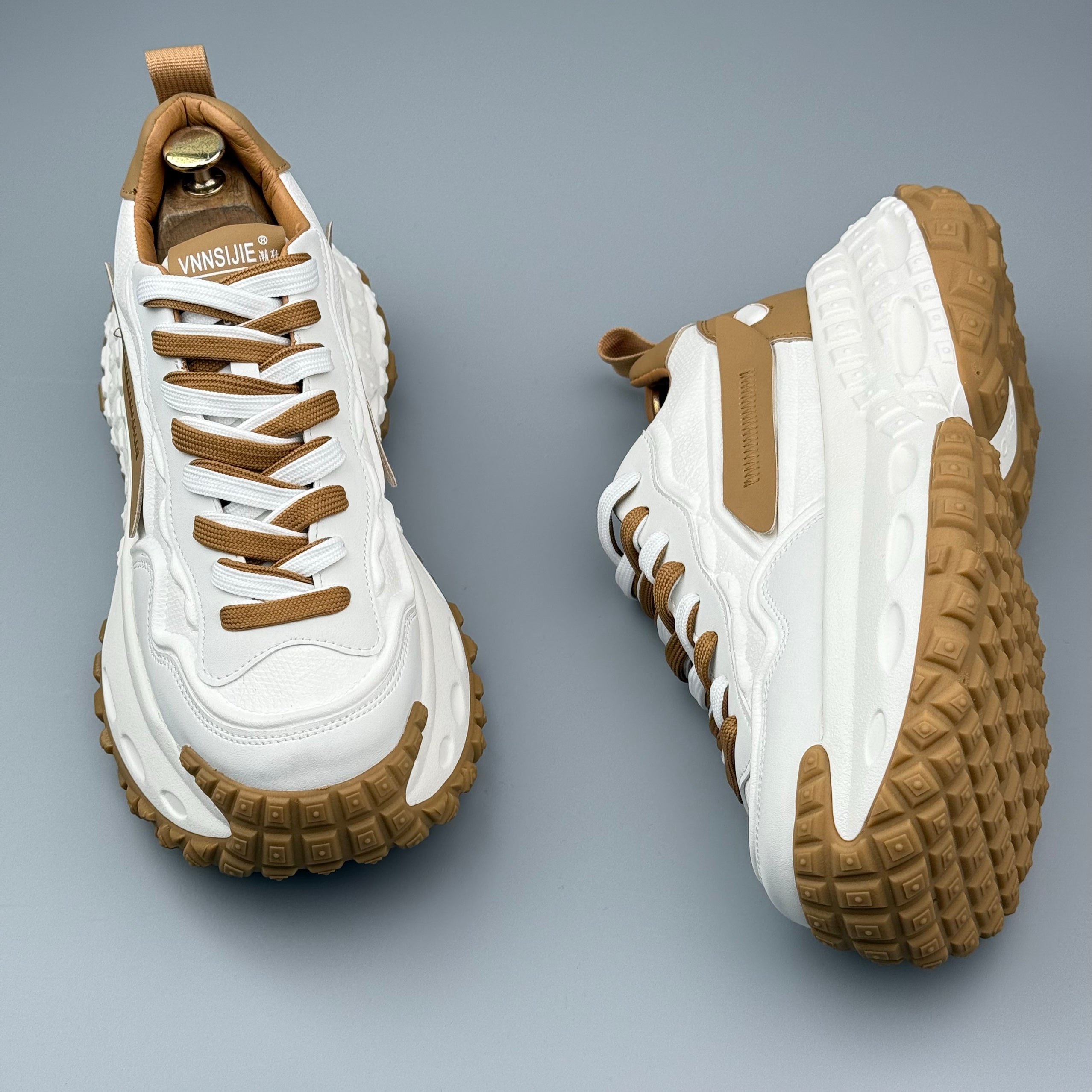 Hybriss ElevateCore White Camel– Youth Dad Shoes