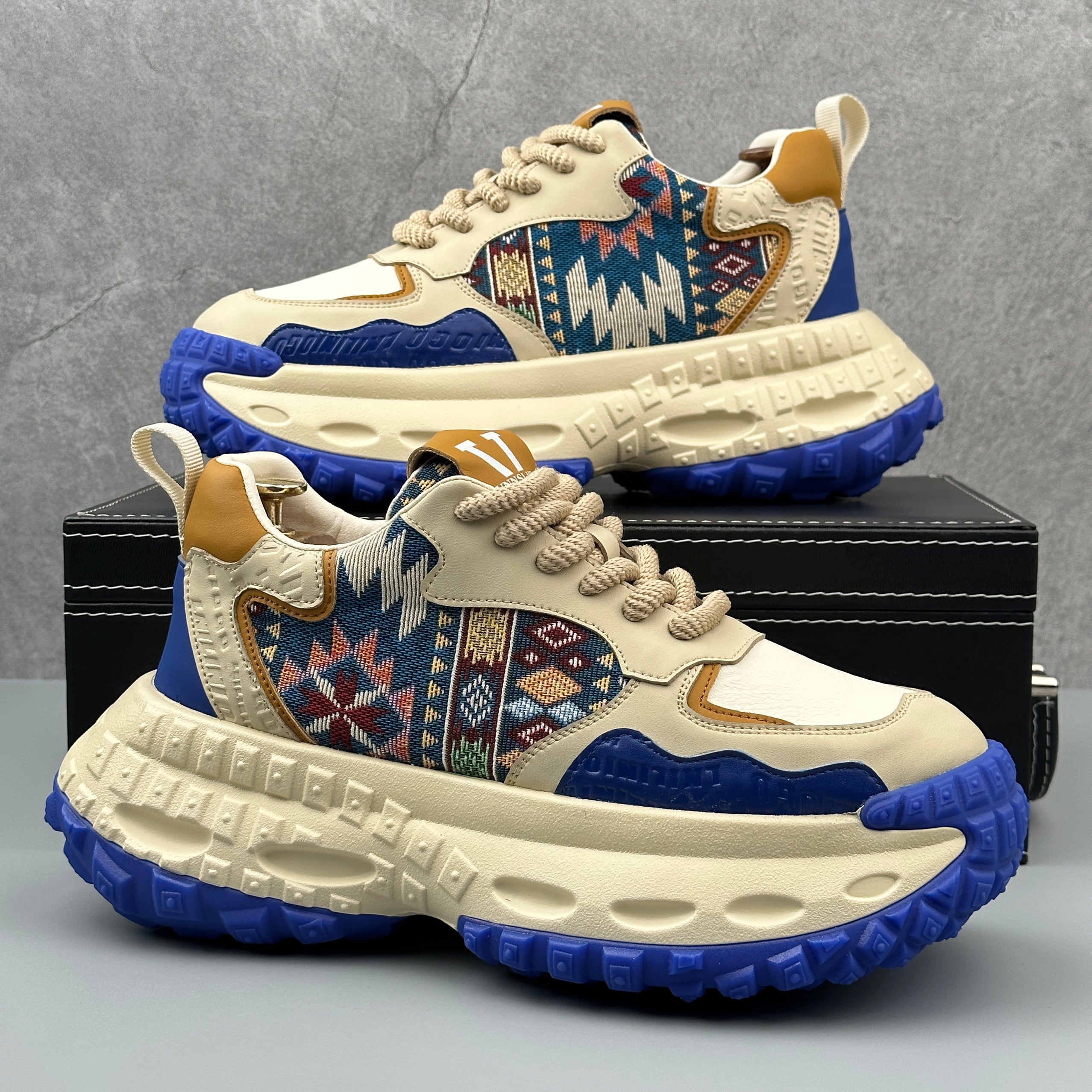 Hybriss EmbroRise Blue– Youth Dad Shoes