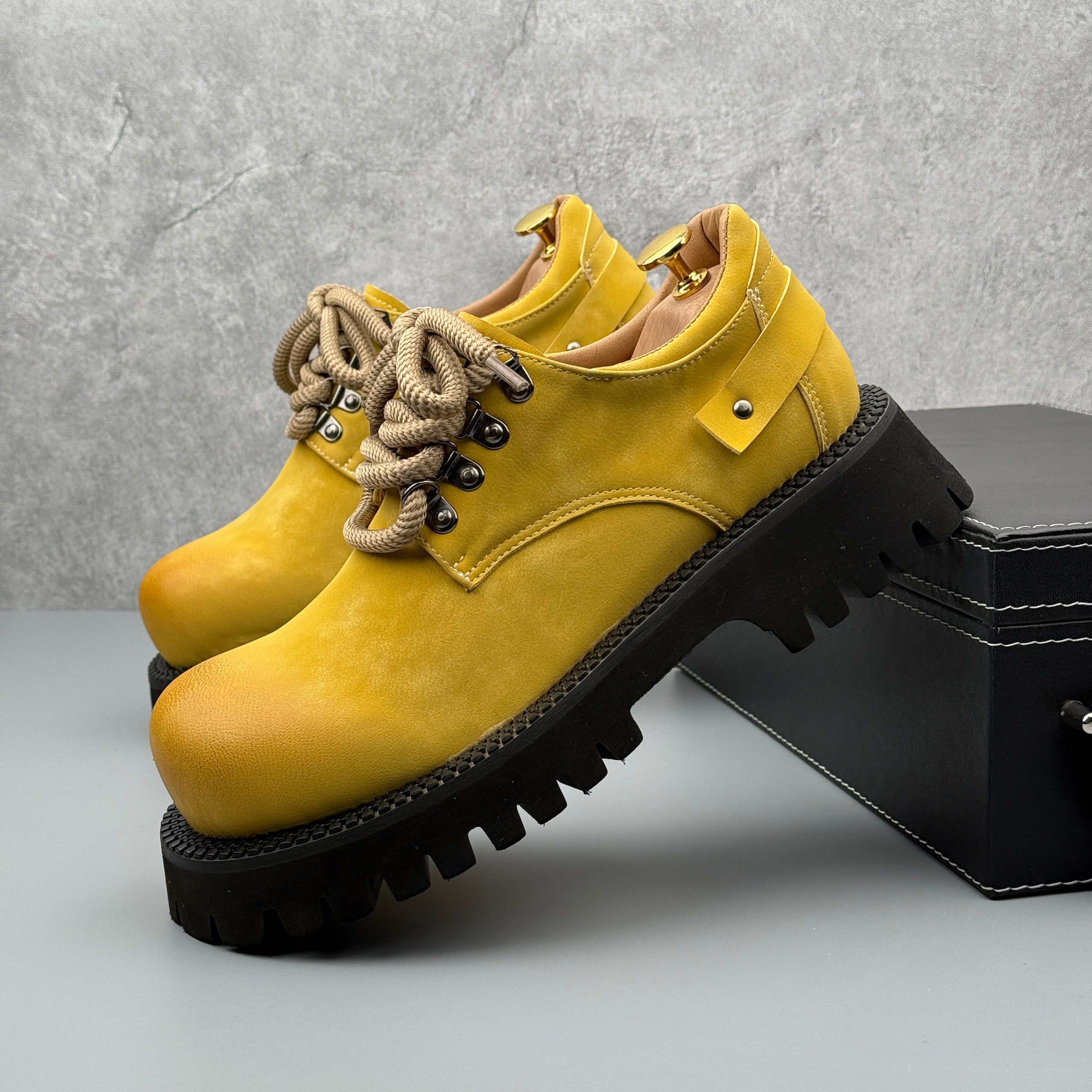 Hybriss Flux Yellow– Color Blocking Cargo Shoes