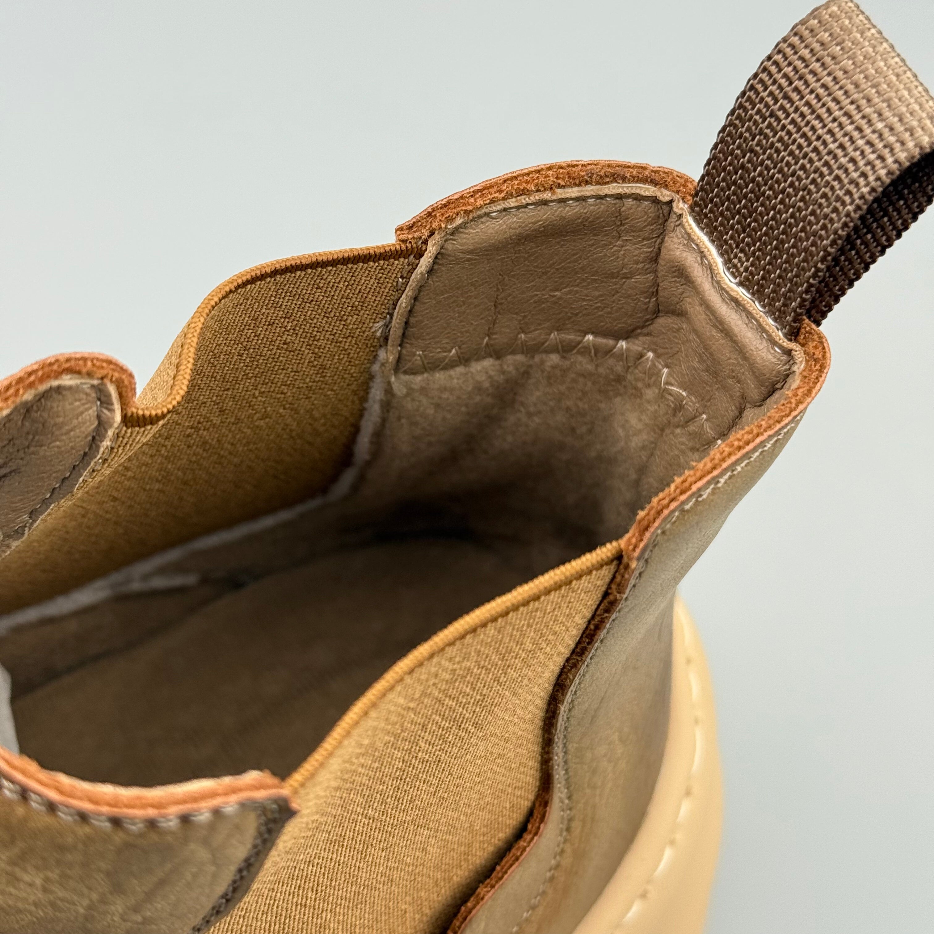 Hybriss CoreRise – Mikrofiber Martin Bot