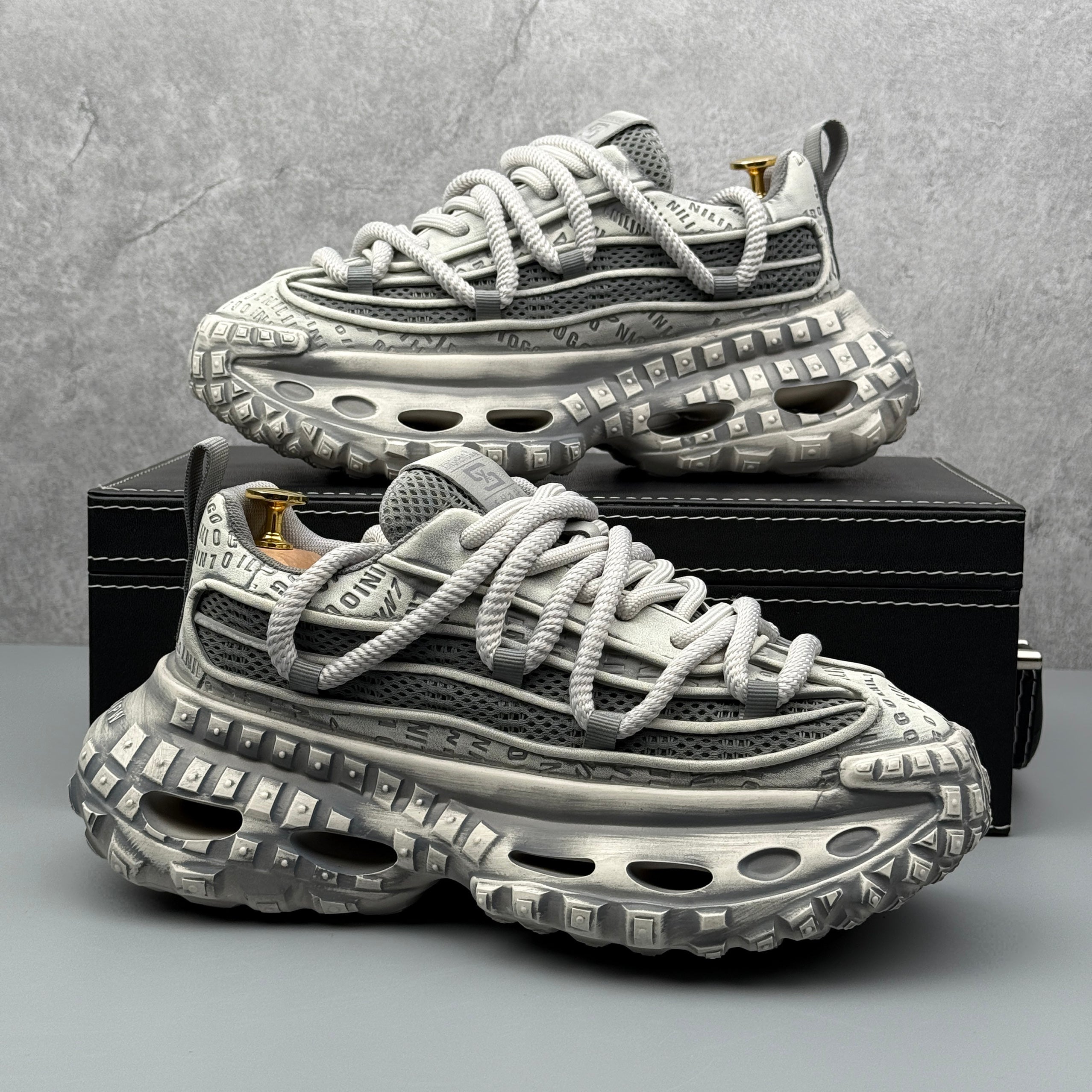 Hybriss RetroWeave White Gray– Retro Dad Shoes