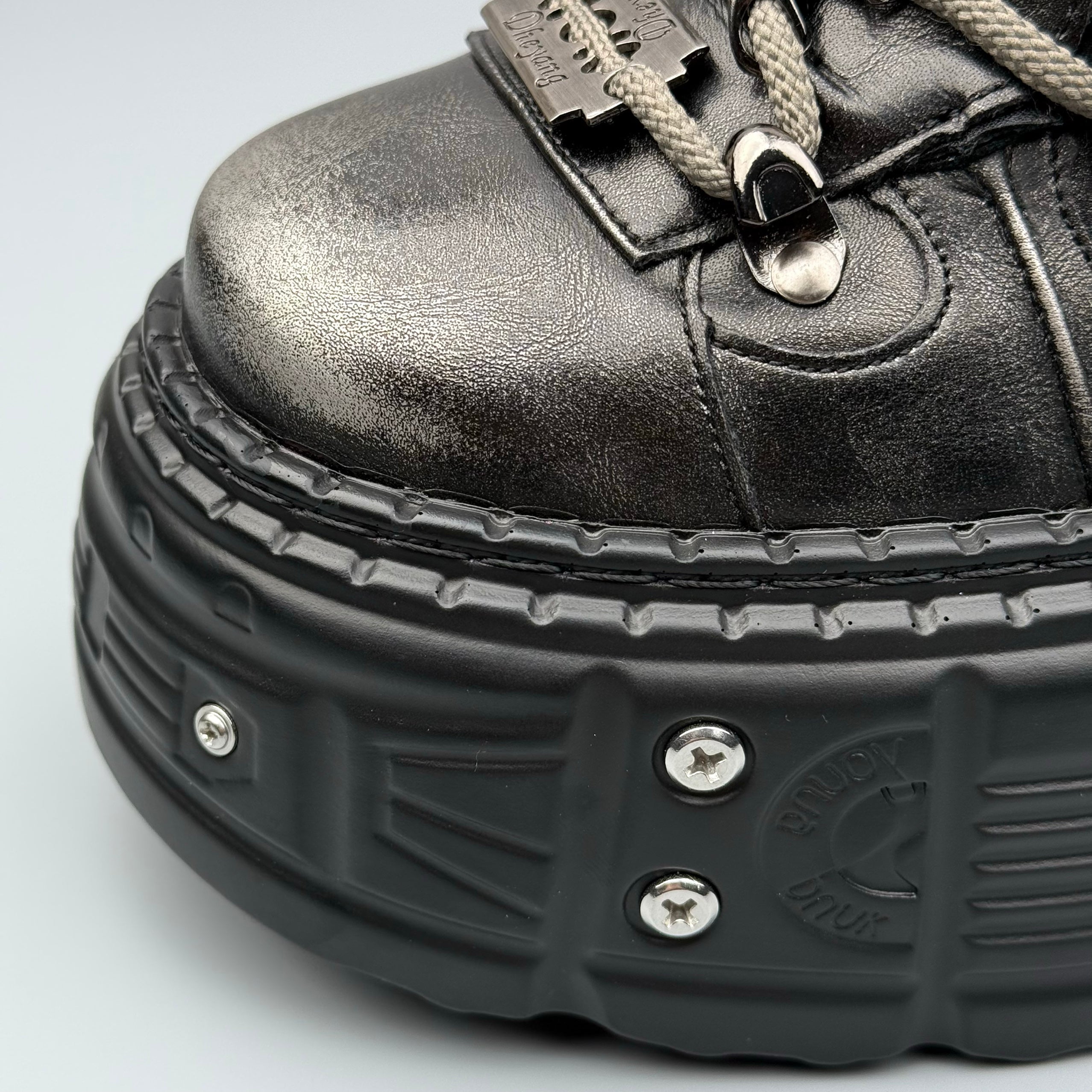 Hybriss Havoc Vintage Gray– Punk Daddy Shoes