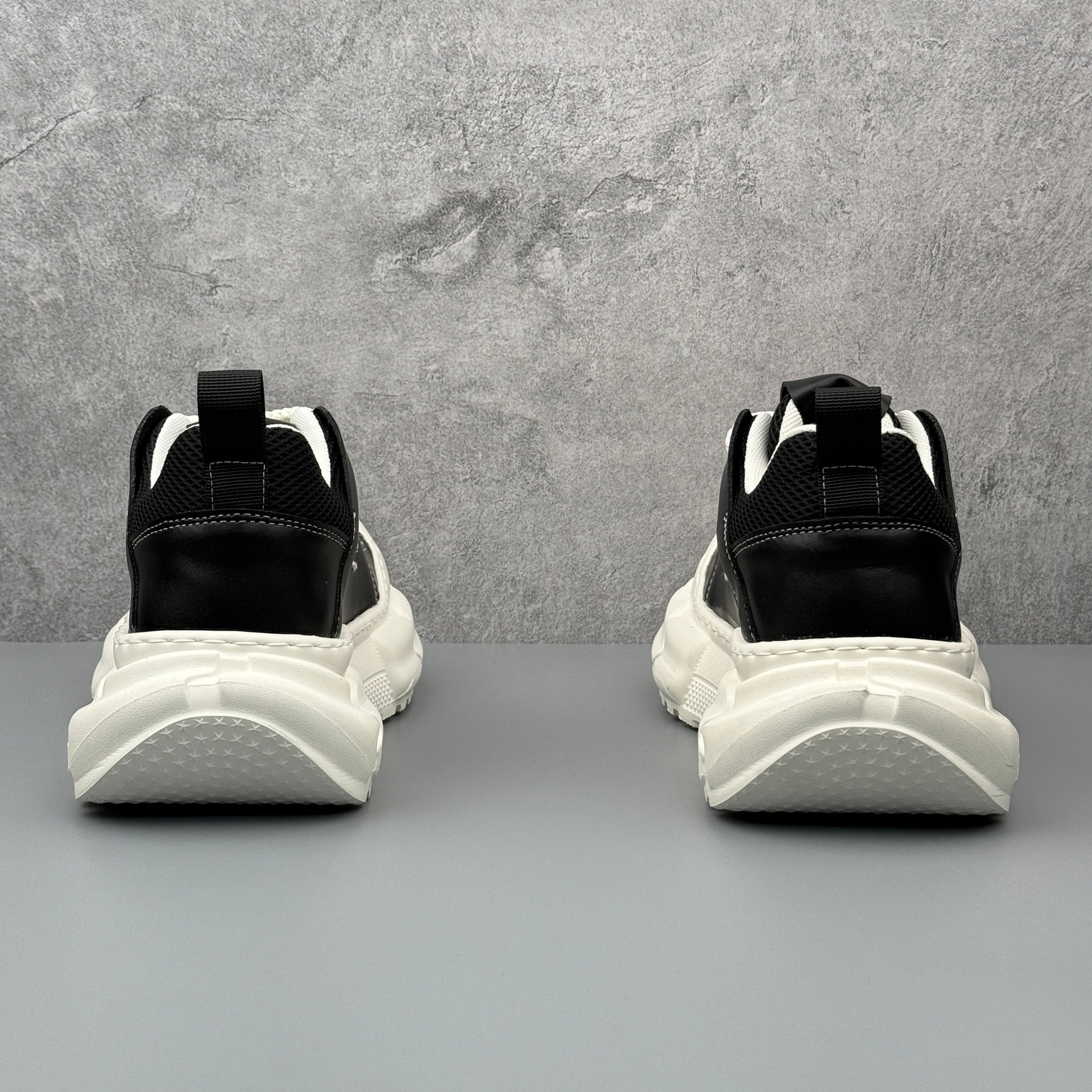 Hybriss SimpleStitch Black White– PU & Mikrofaserleder Sommer-Sneakers