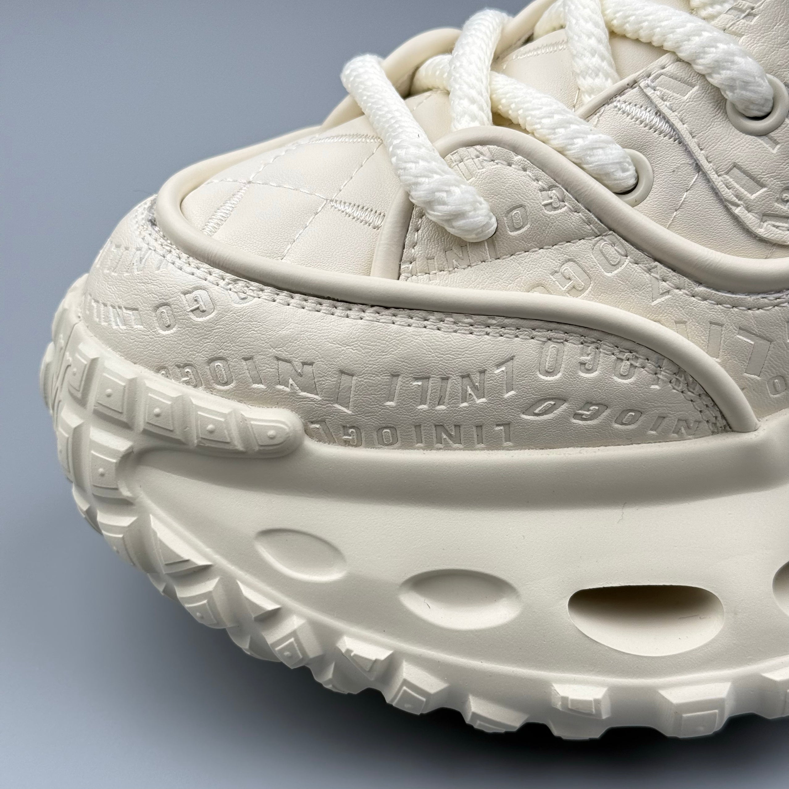 Hybriss CoreLift Off-White– Youth Dad Shoes