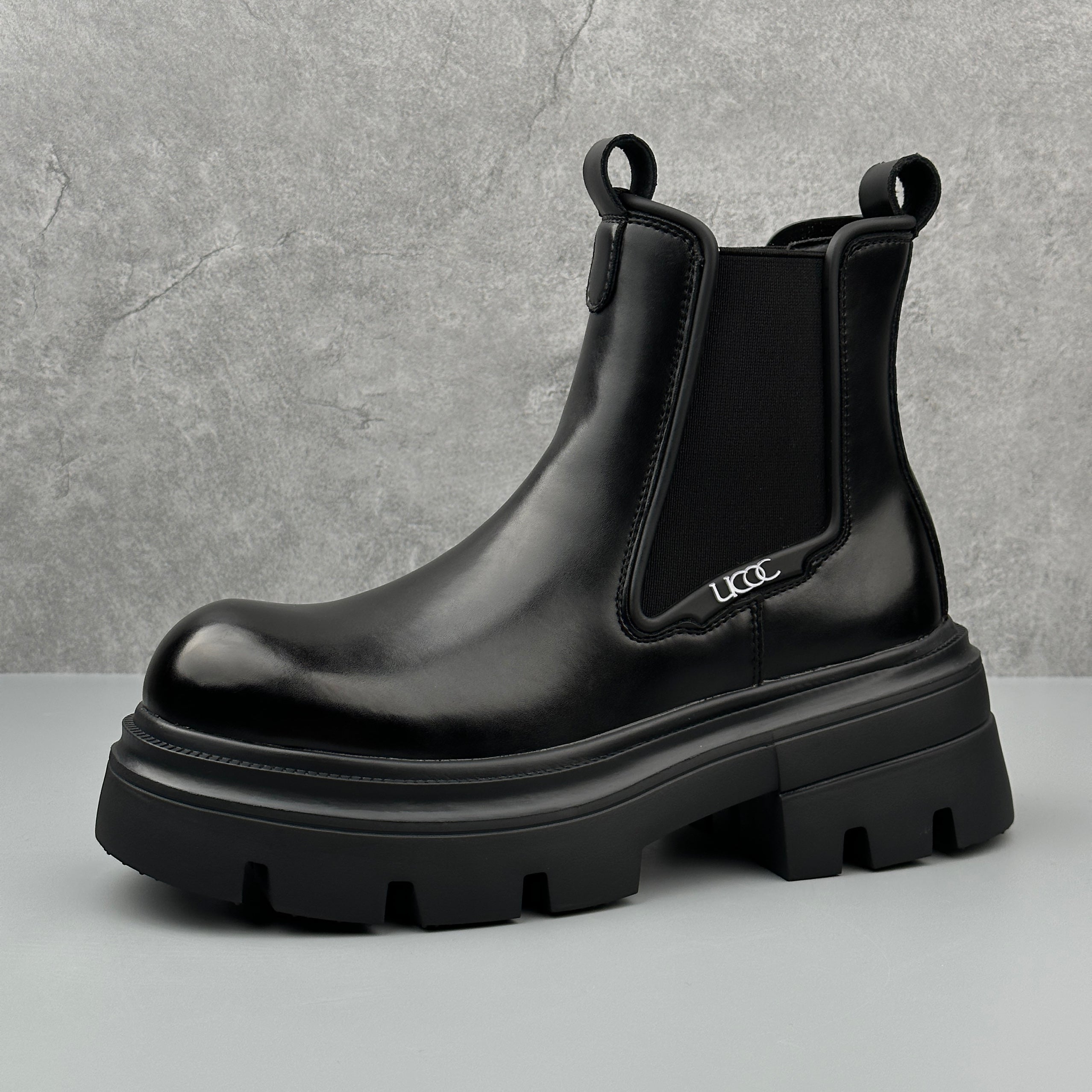 Hybriss Dominion– Mid-Ankle Chelsea Boots