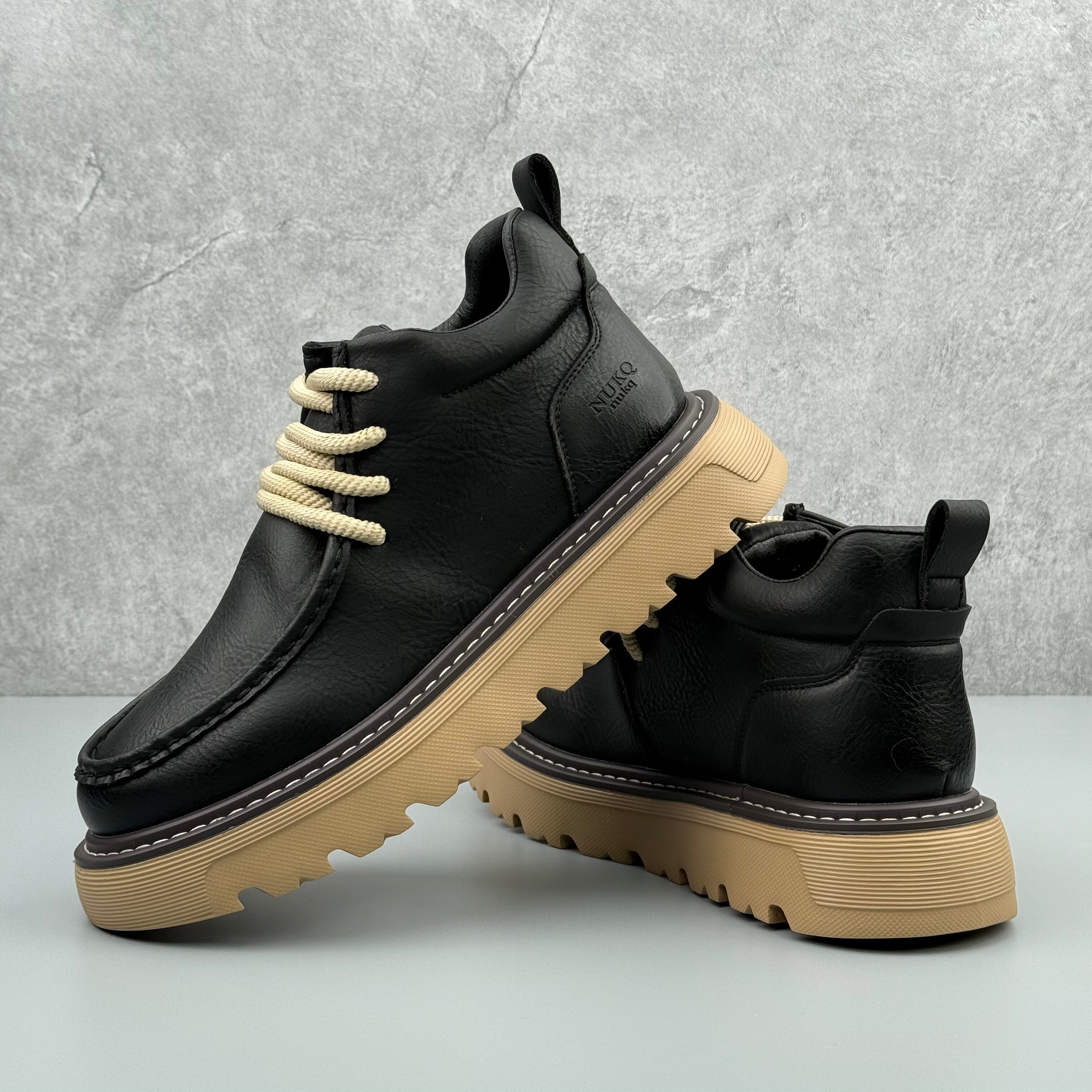 Hybriss CoreMartin Black– Short‑Tube Martin Boots