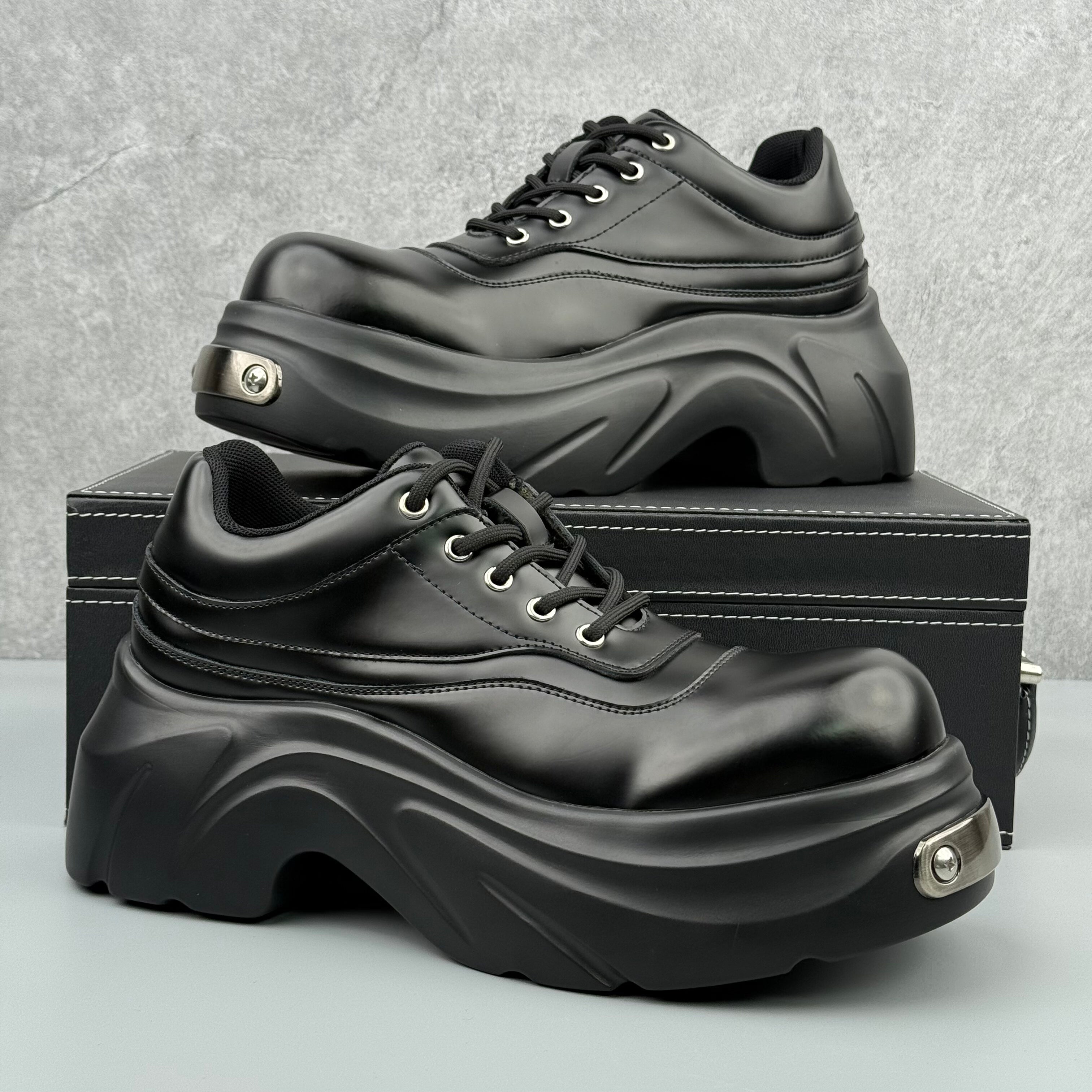 Hybriss DailyPlainLeather – Casual Leather Dad Shoes