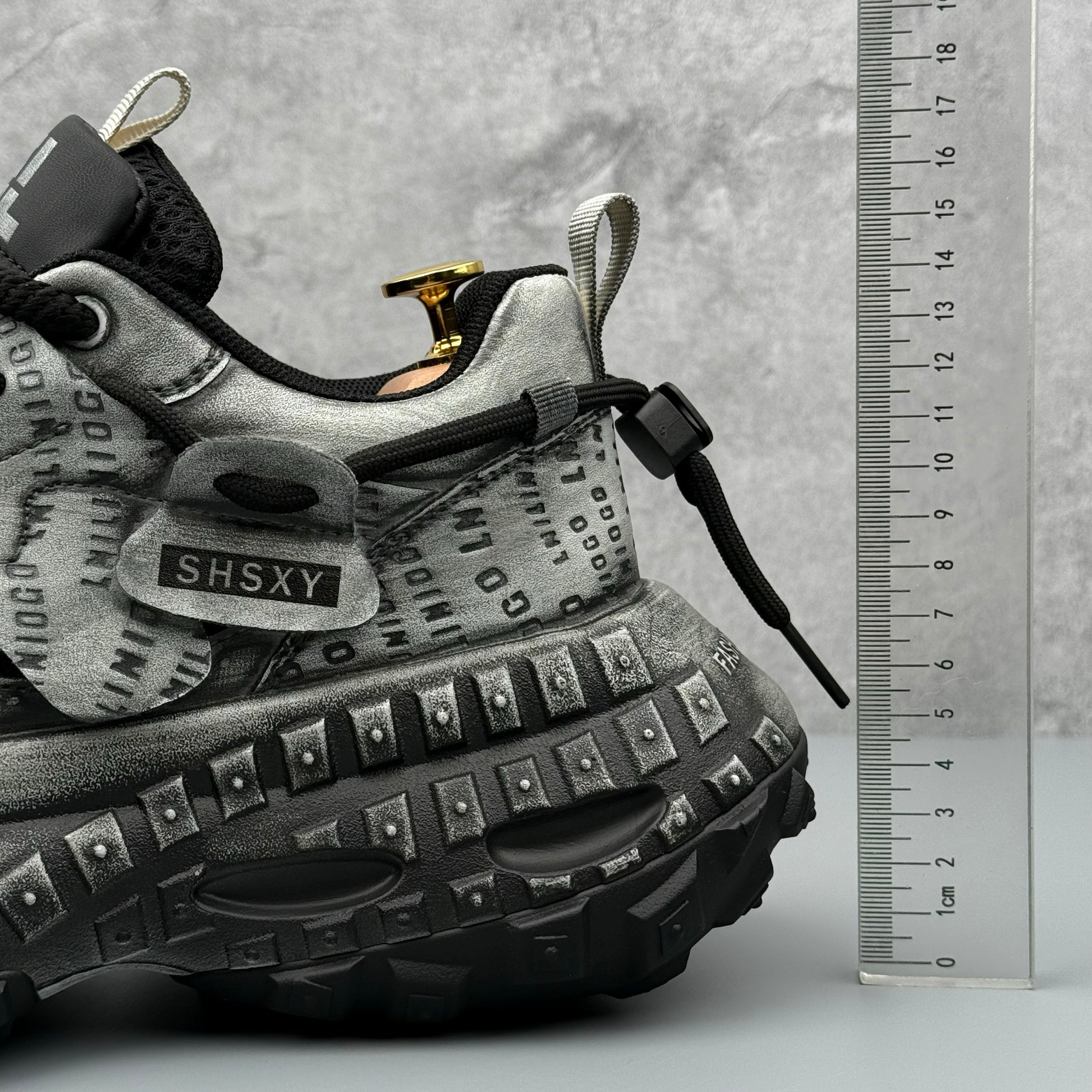 Hybriss DailyWeave Black– Retro Dad Shoes