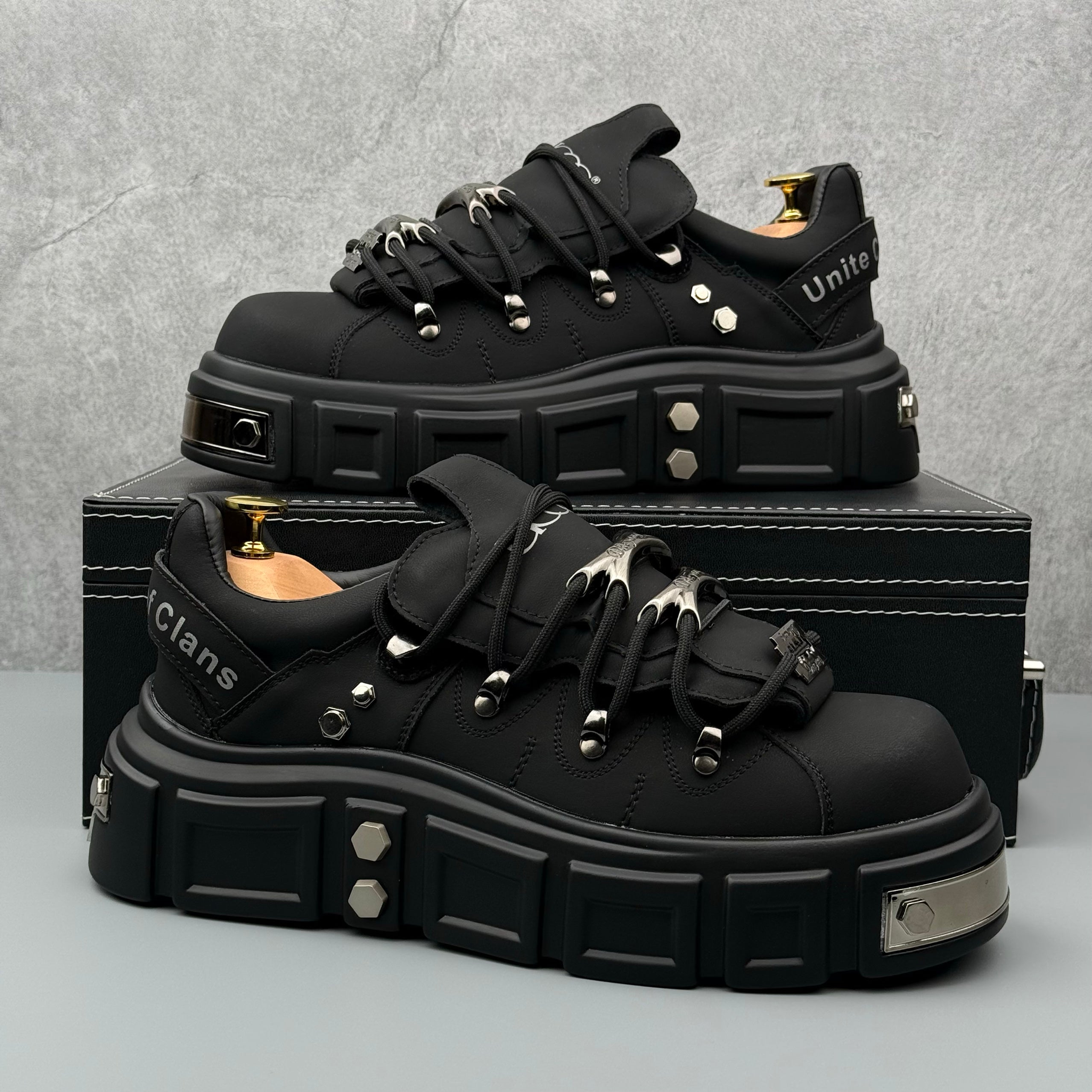 Hybriss Cabuncci PunkWeave Black– Punk Sneakers