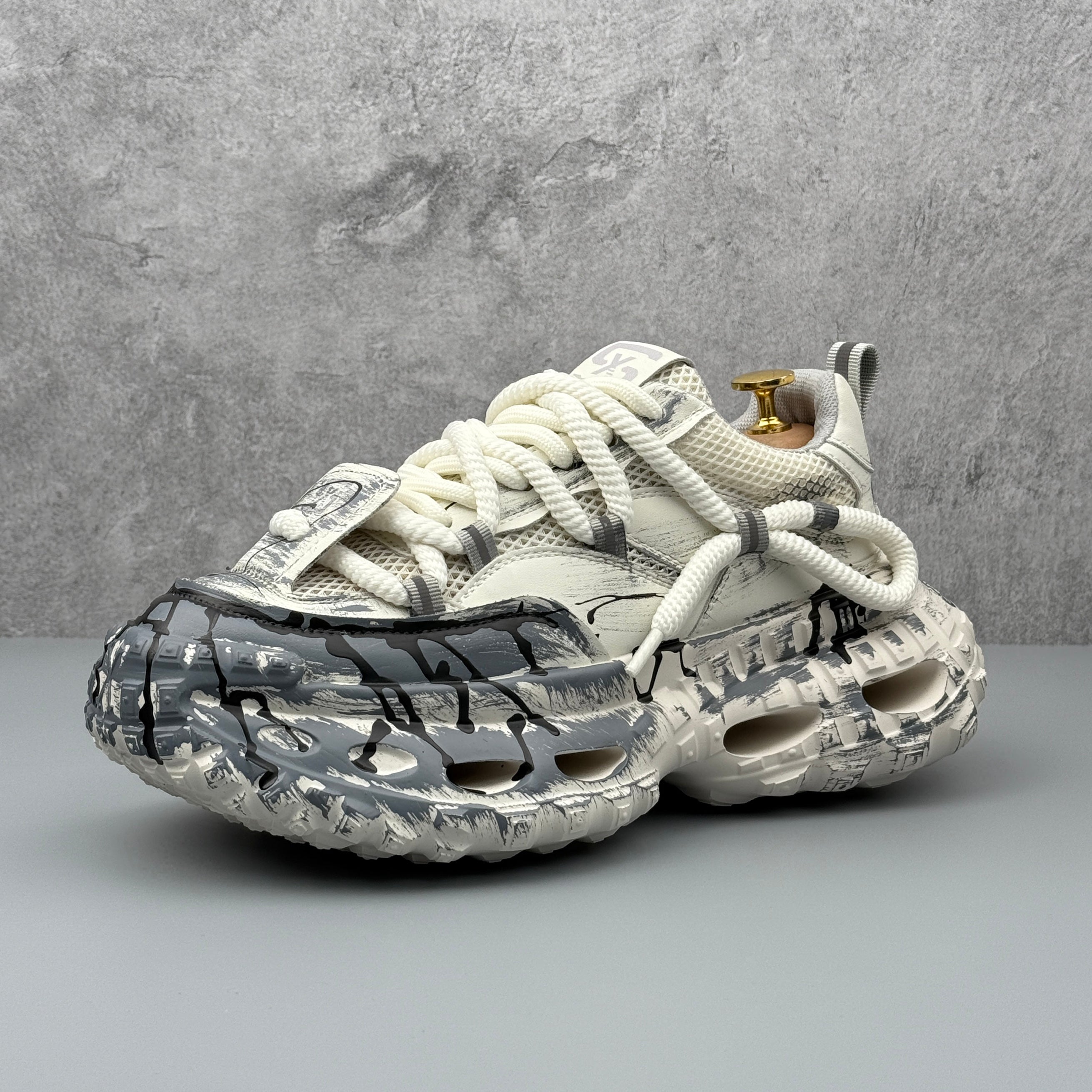 Hybriss ThreadLift White Gray– Men’s Dad Shoes