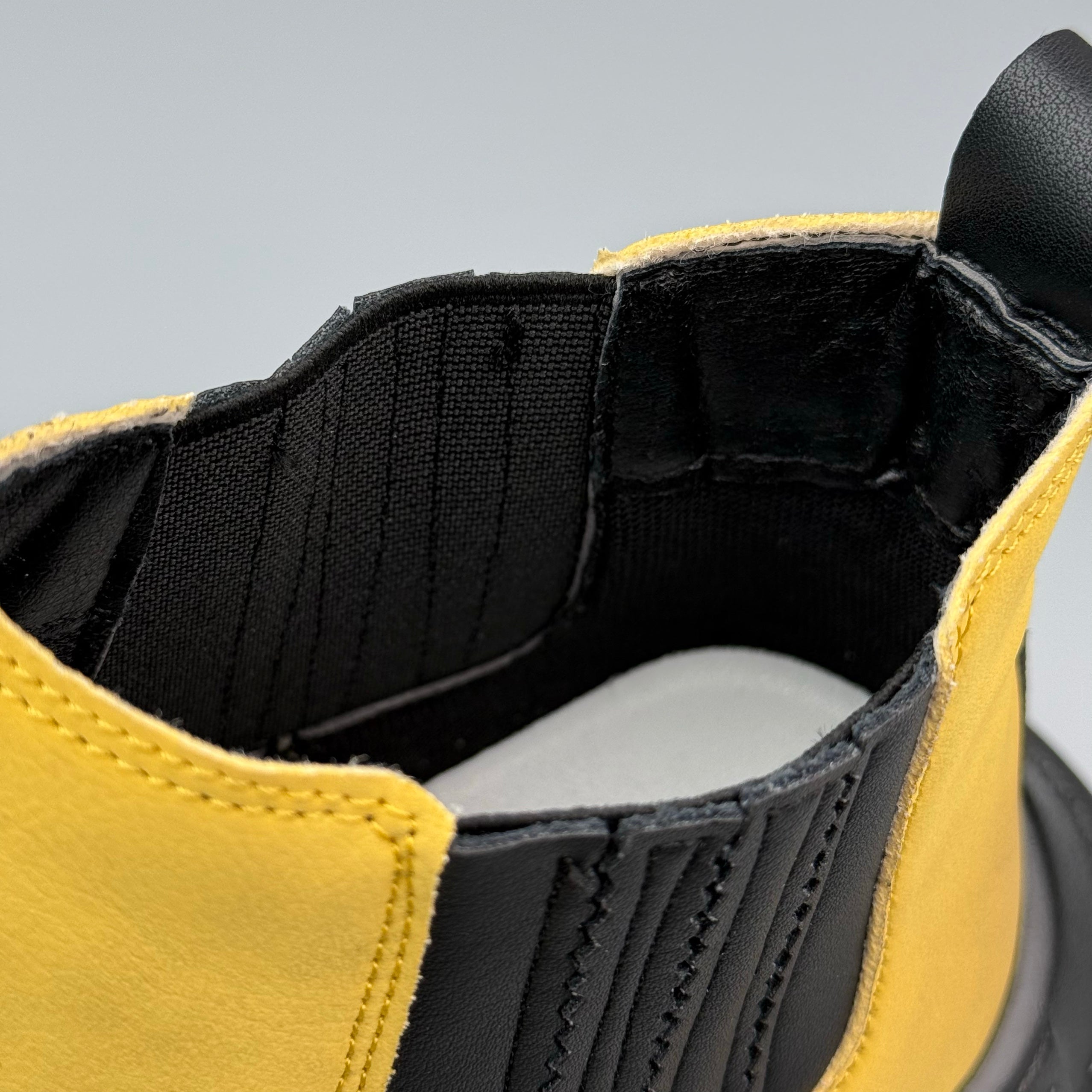 Hybriss Titan– Retro Futuristik Martin Boots