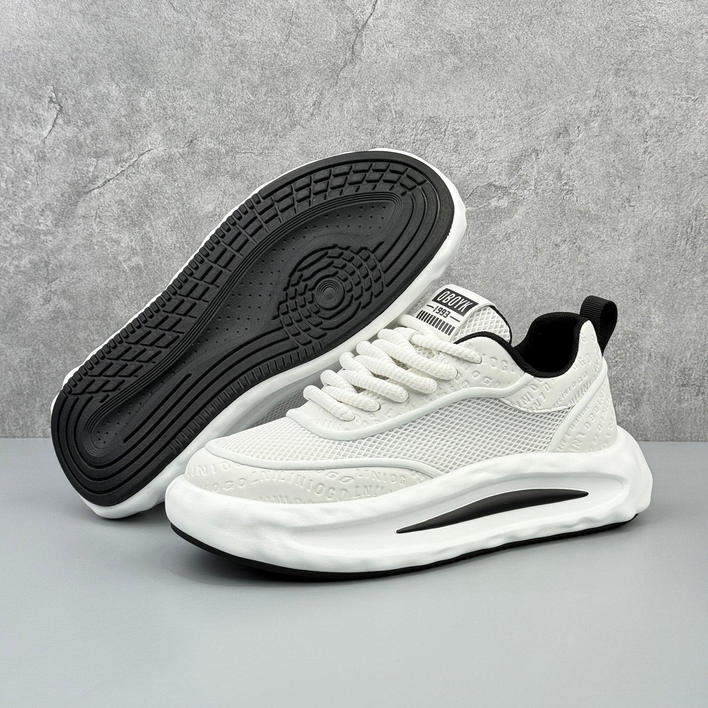 Hybriss Retro Wave Chunky Runner Sneaker