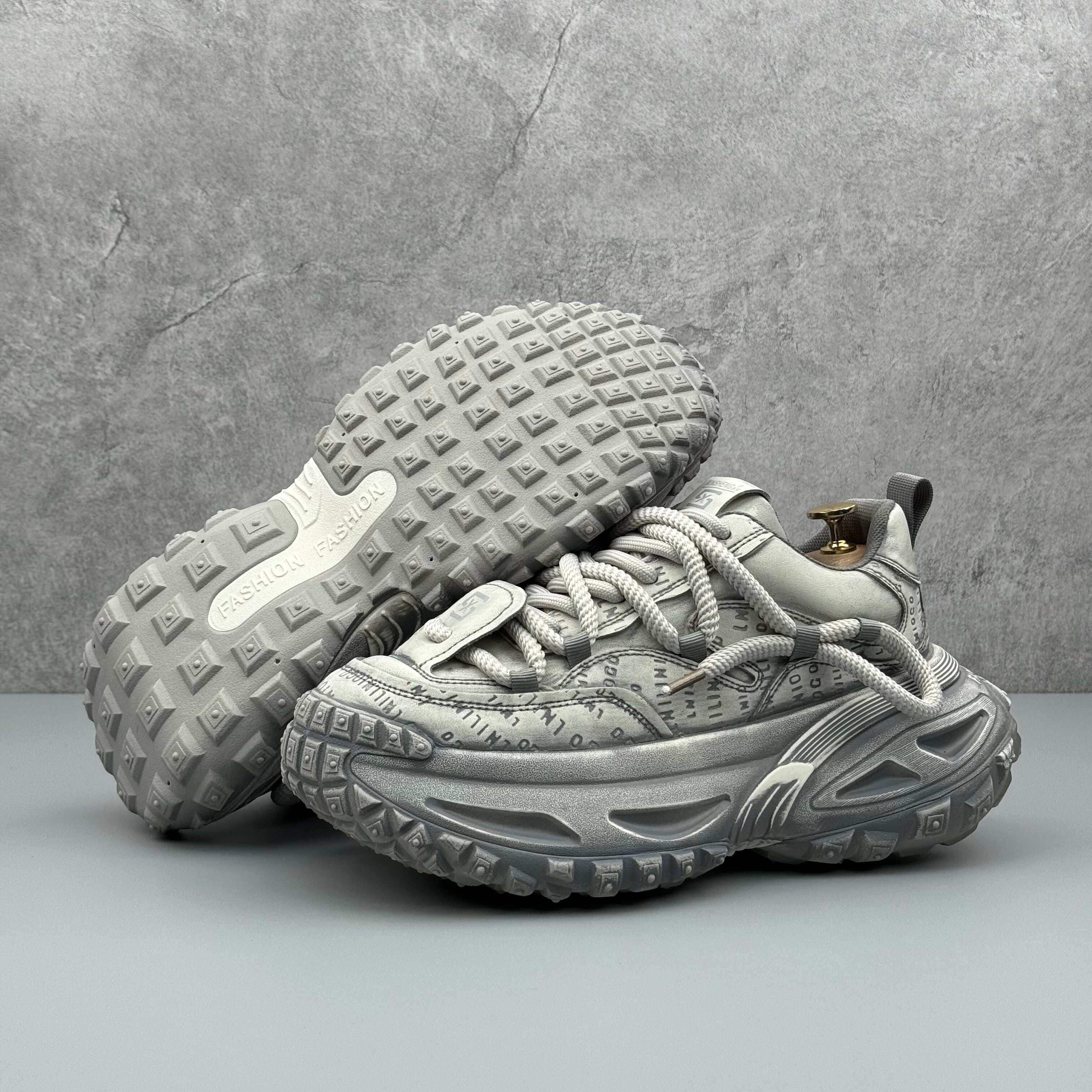 Hybriss CrossRetro White Gray– Retro Dad Shoes