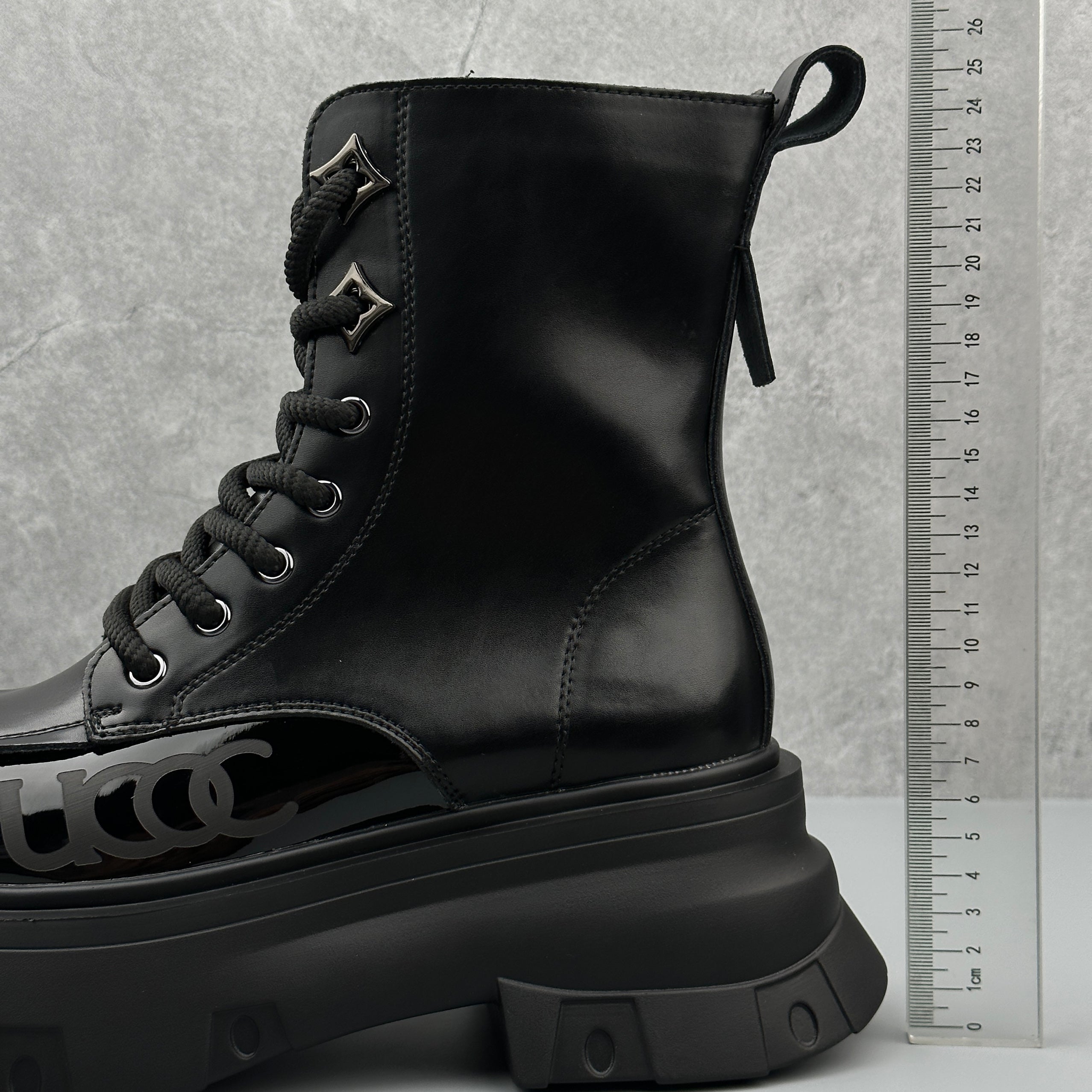 Hybriss Sentinel– Mid-Ankle Martin Boots