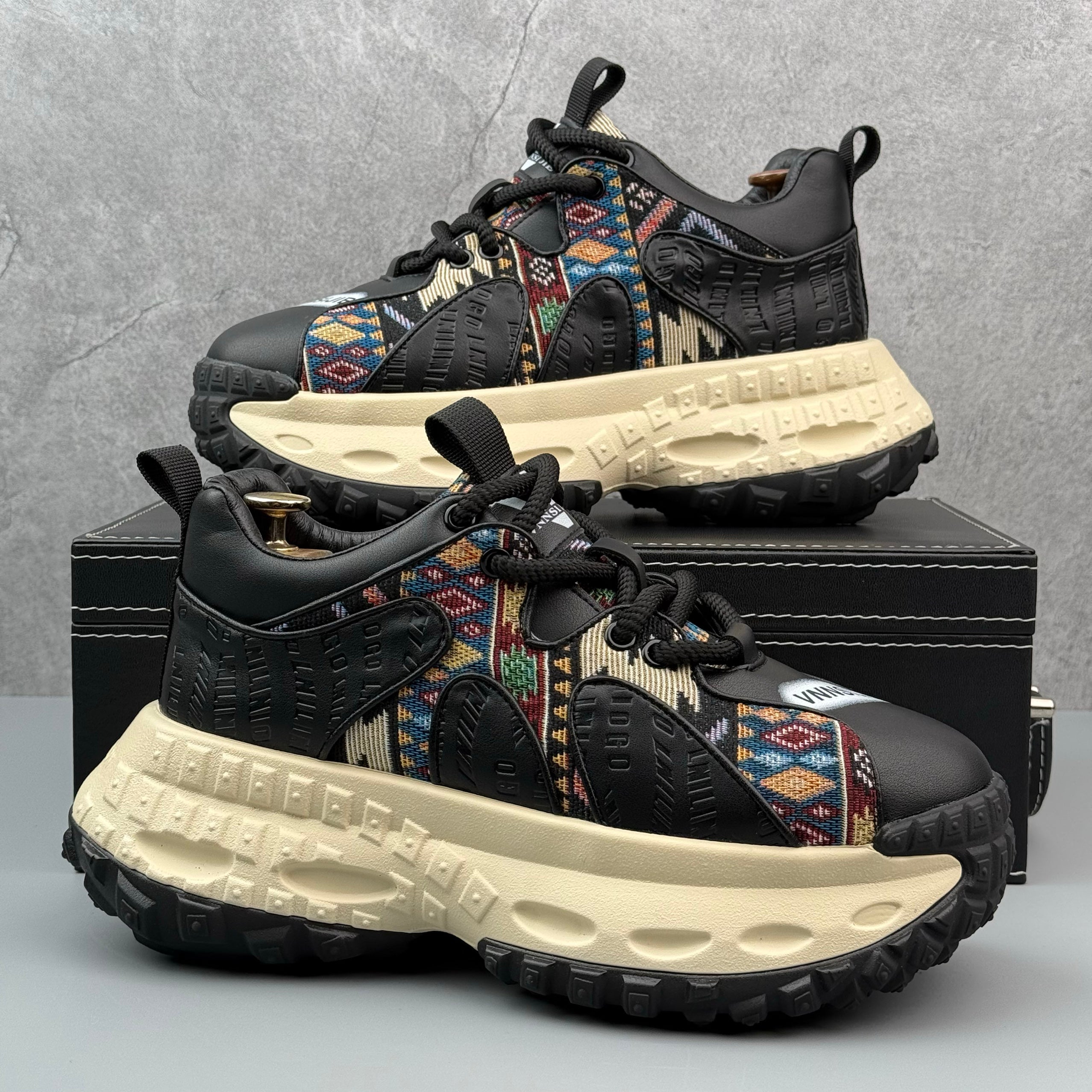 Hybriss Vnnsijie OrchidRise Black– Youth Casual Dad Shoes