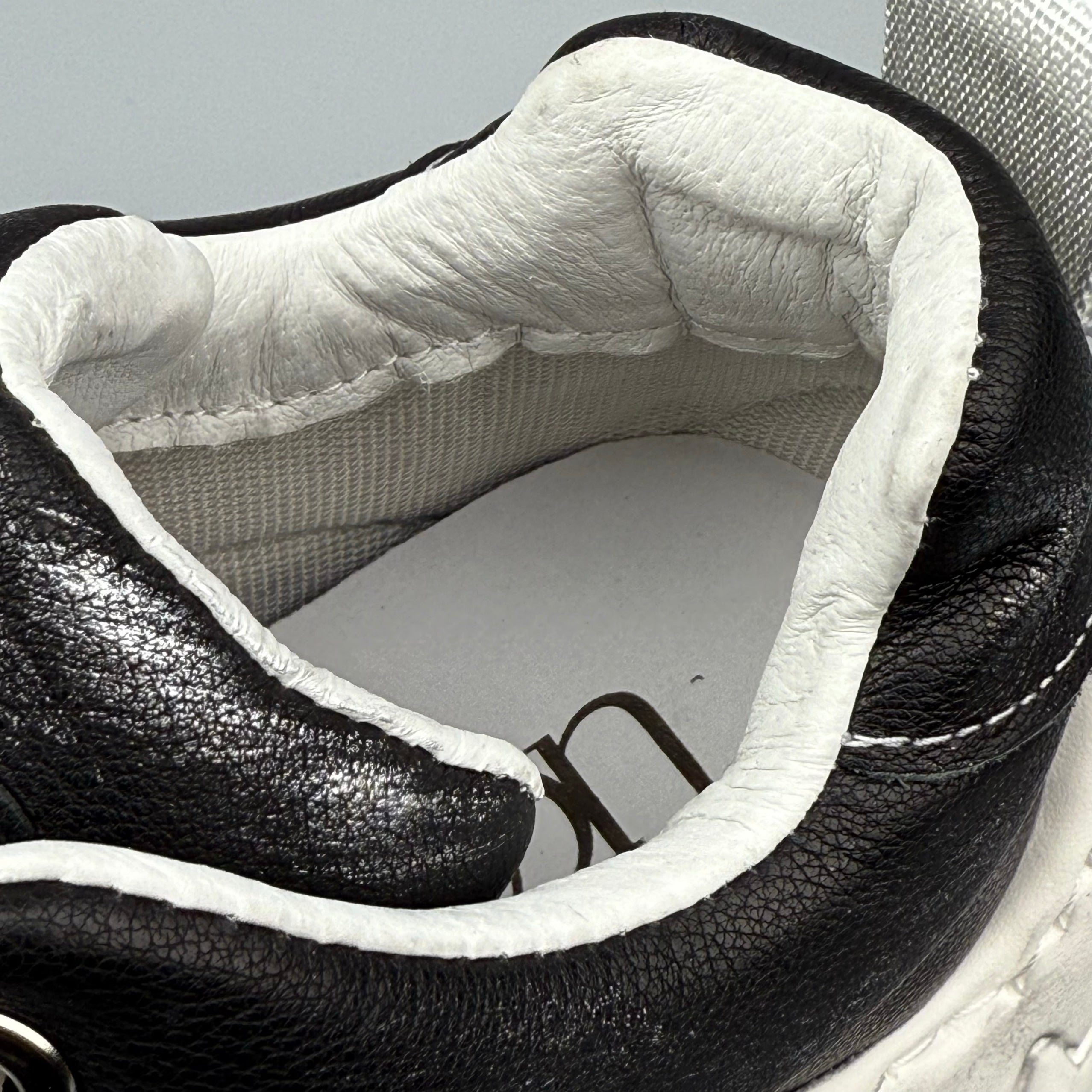 Hybriss RubbedCore Black– Leather Dad Shoes