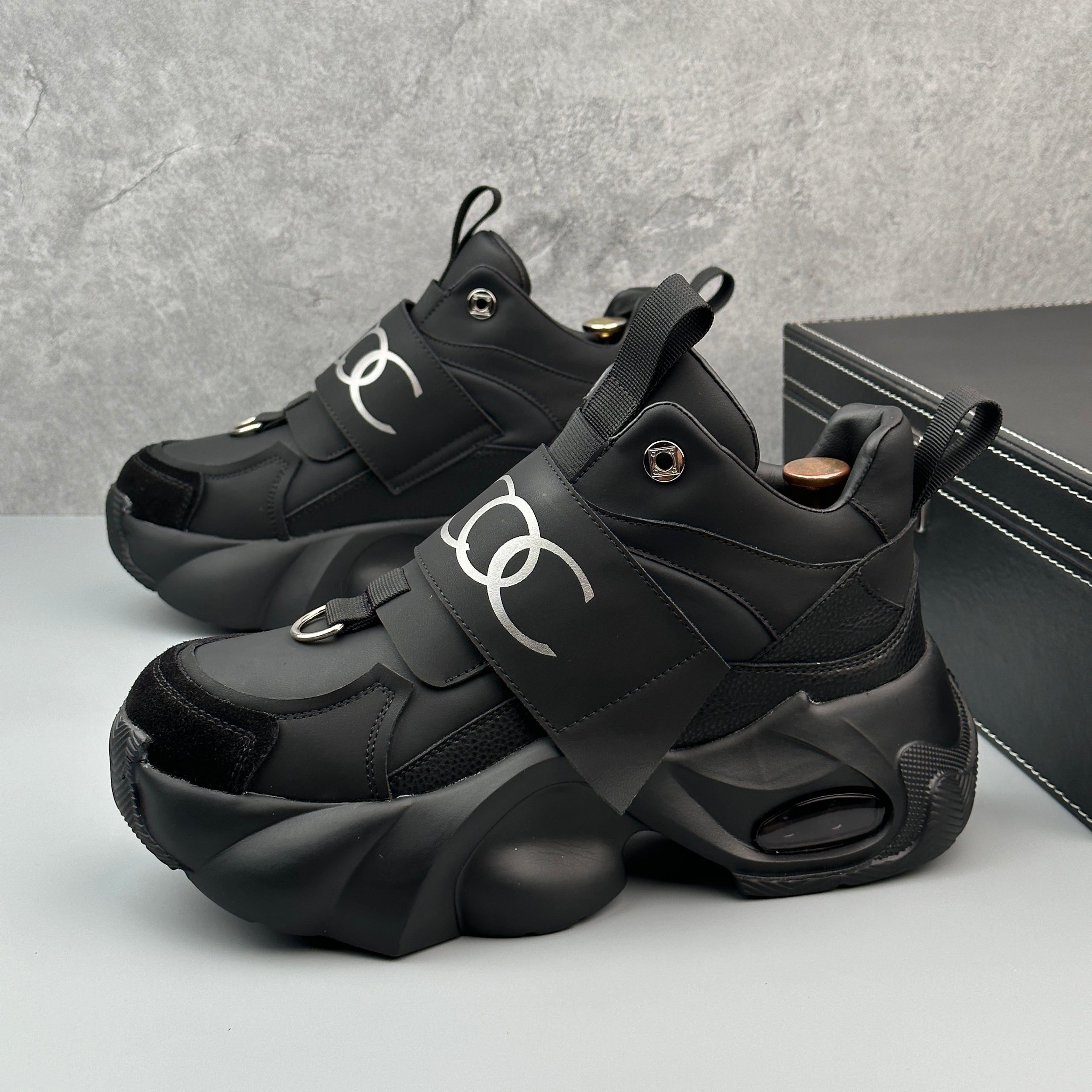 Hybriss MetalCore Black– Youth Winter Dad Shoes