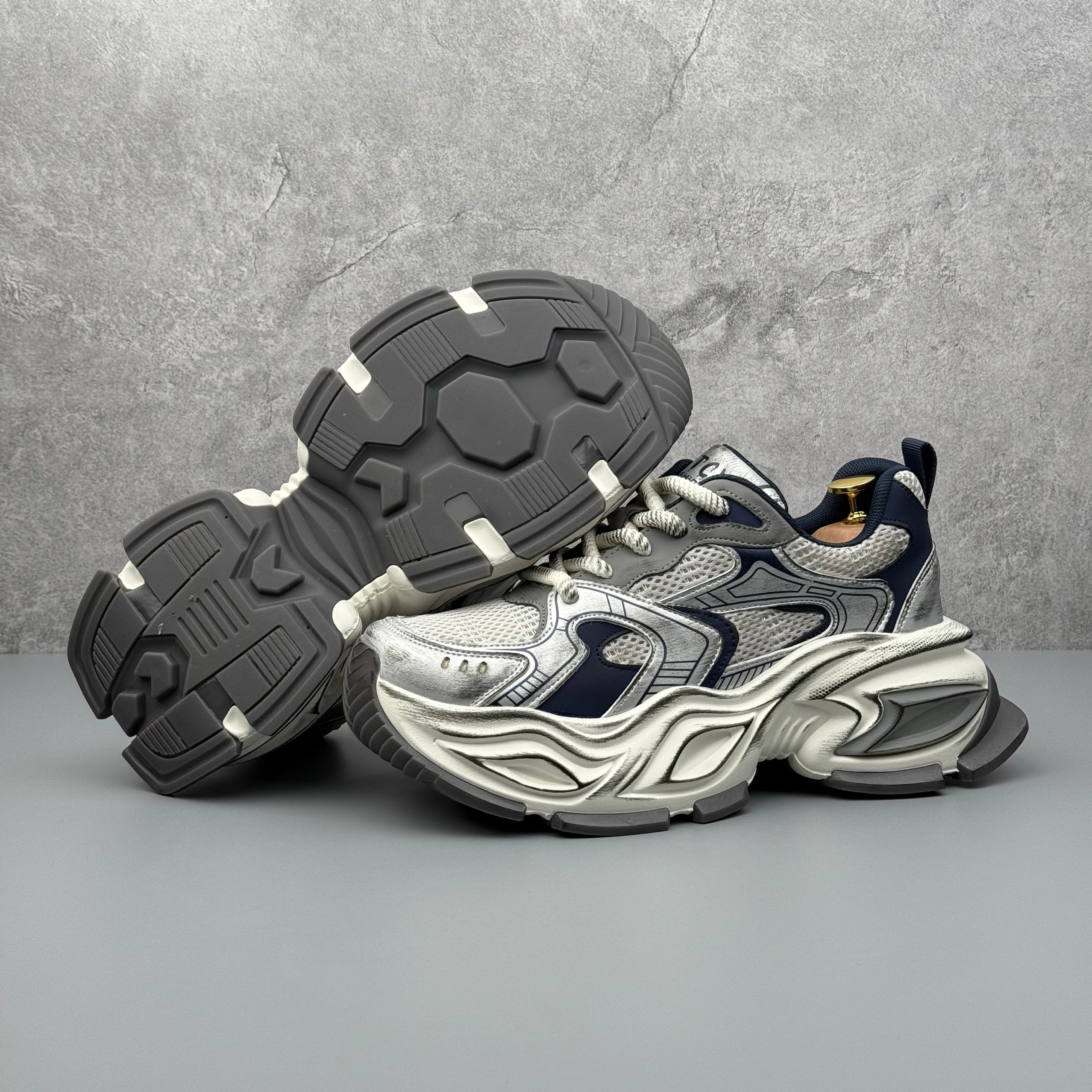 Hybriss UCOC PlainRise Blue– Youth Casual Dad Shoes