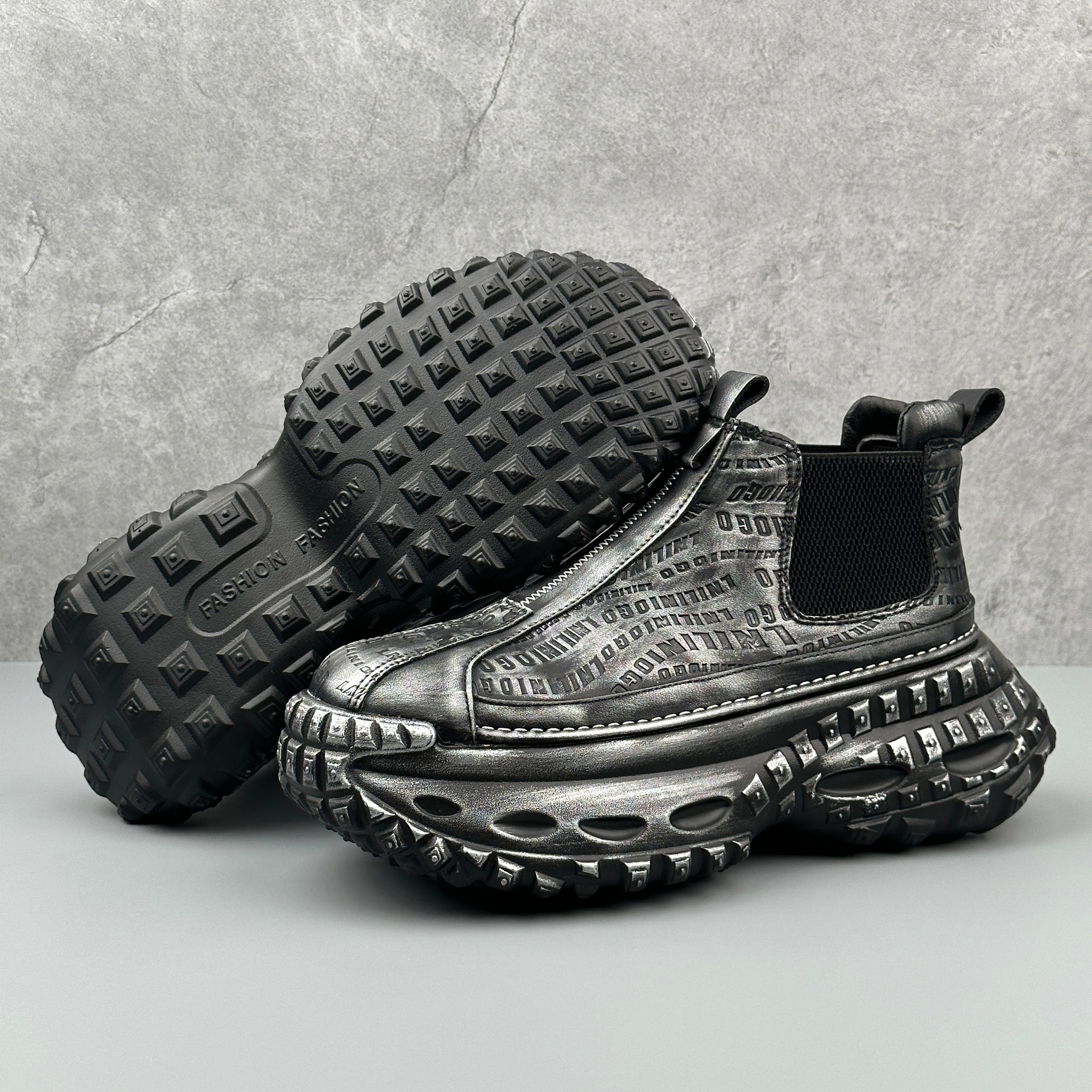 Hybriss Volt – Retro High-Top Cargo Boots