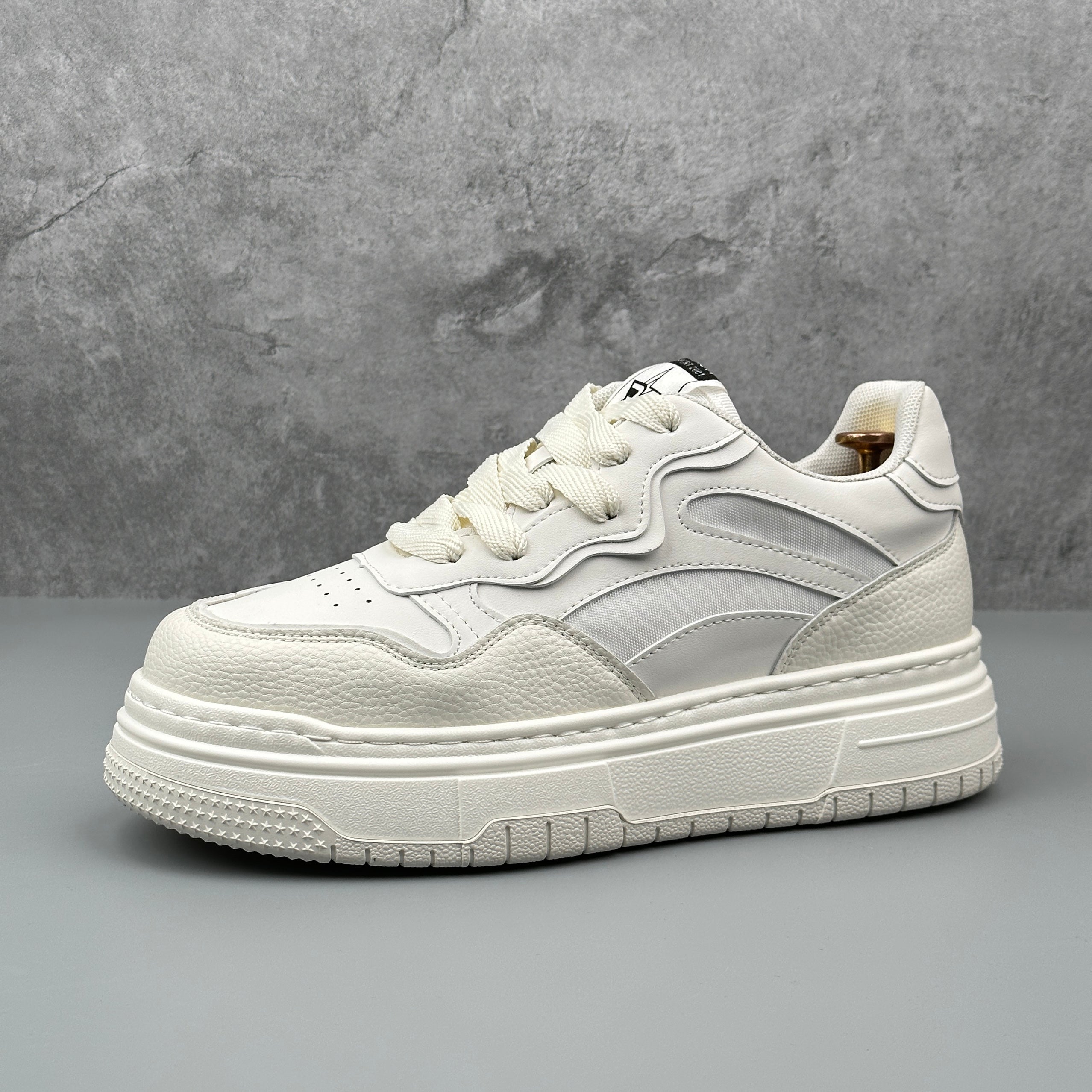 Hybriss StitchTrend – Mikrofaserleder Sneakers